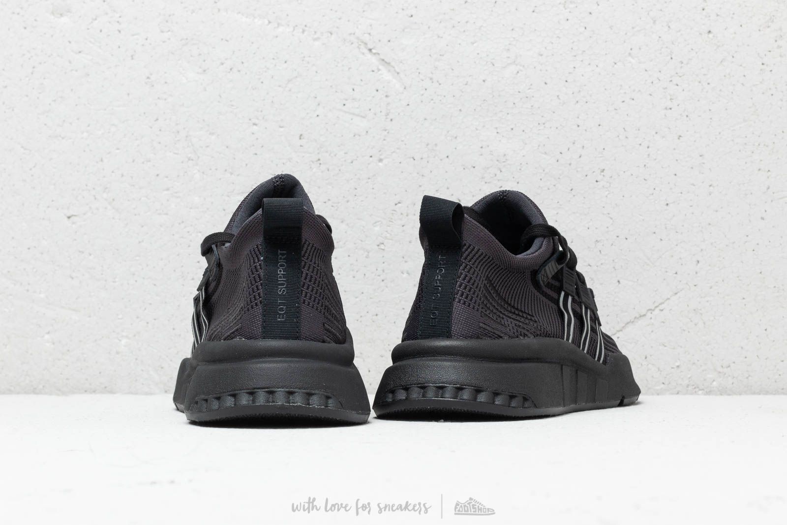 Joggesko og sko for barn adidas EQT Support Mid Adv J Core Black/ Carbon/ Solar Yellow