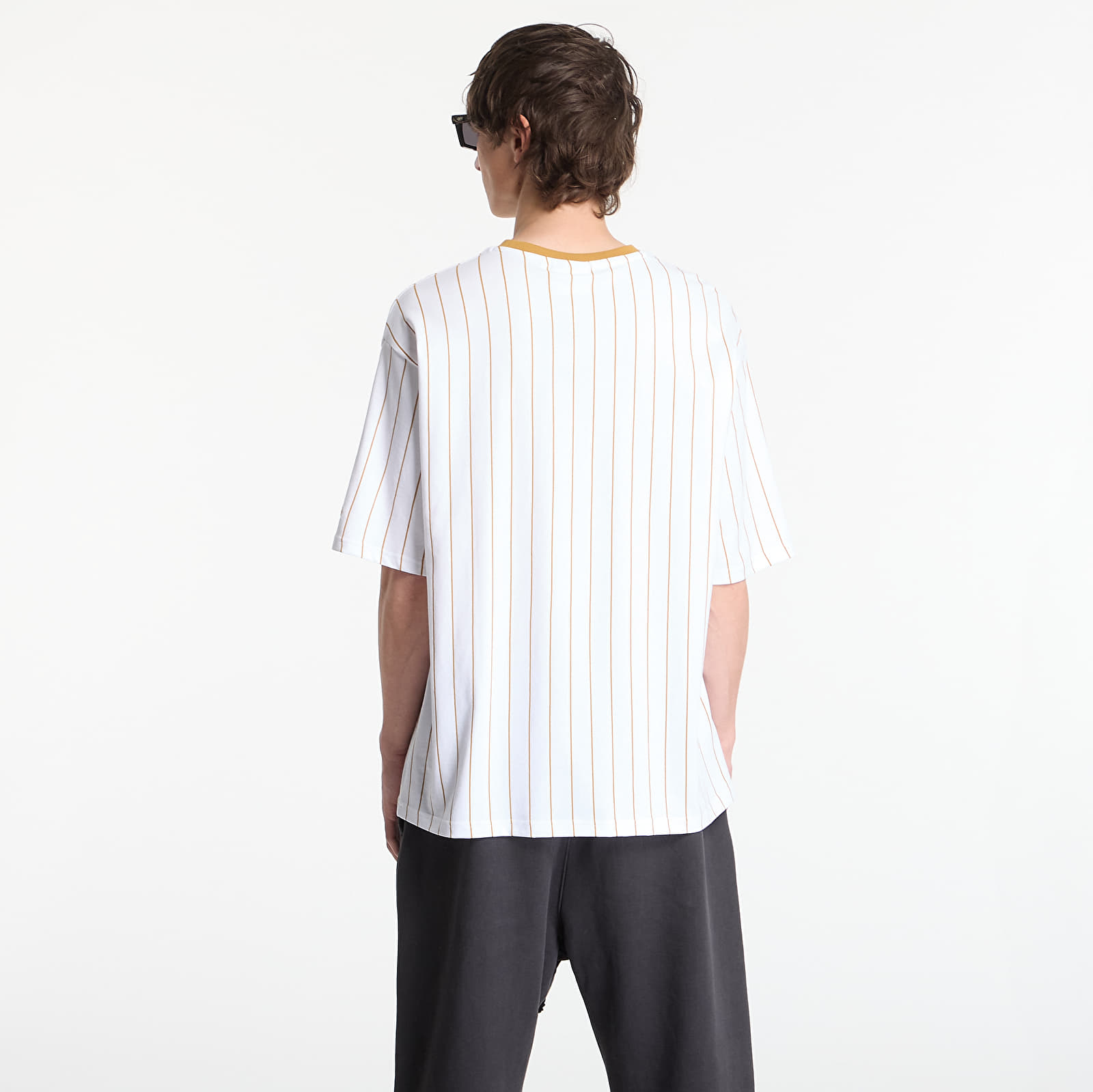 Tričká New Era Pinstripe OS Tee UNISEX Optic White/ DOC