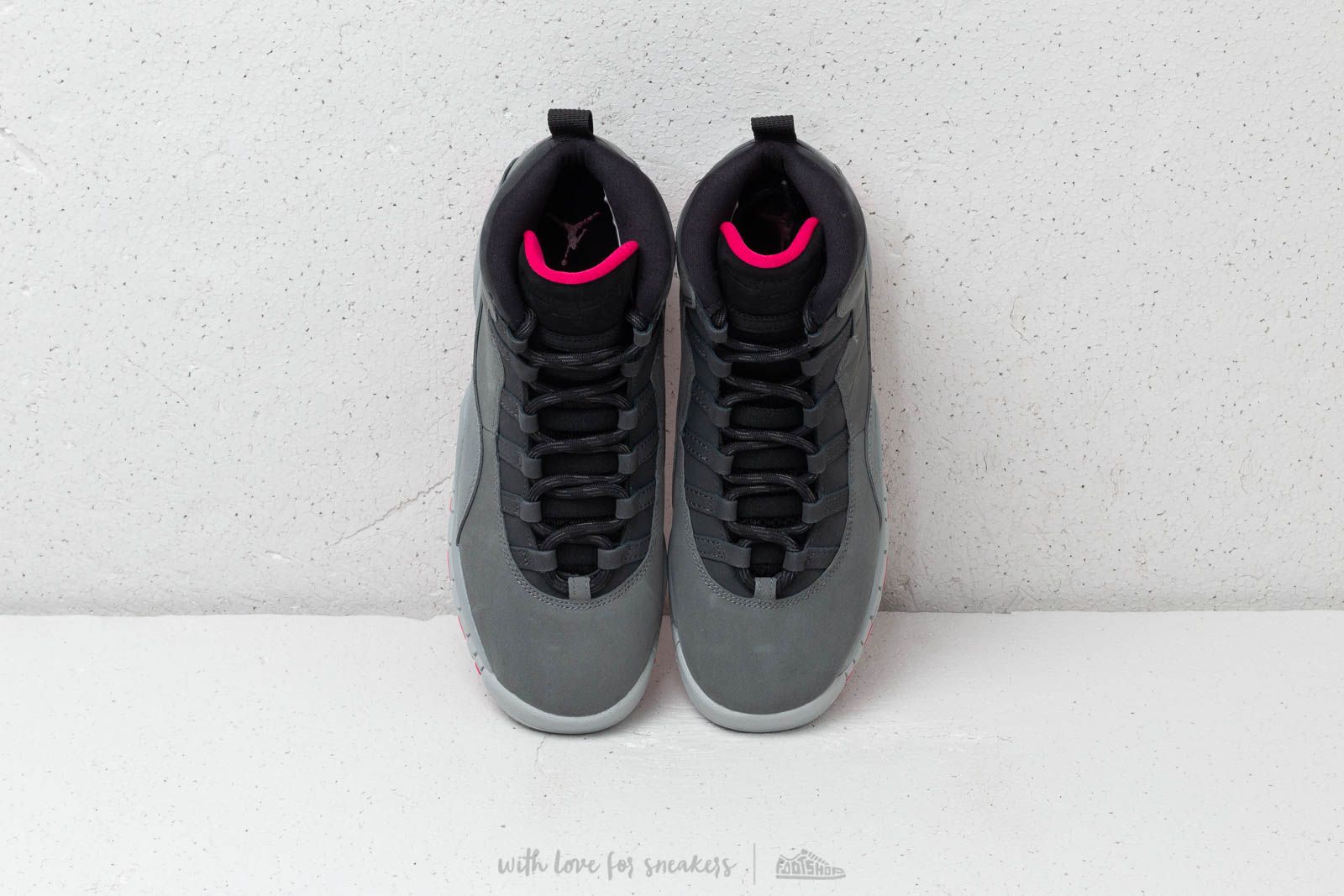 Grey pink jordan 10 clearance