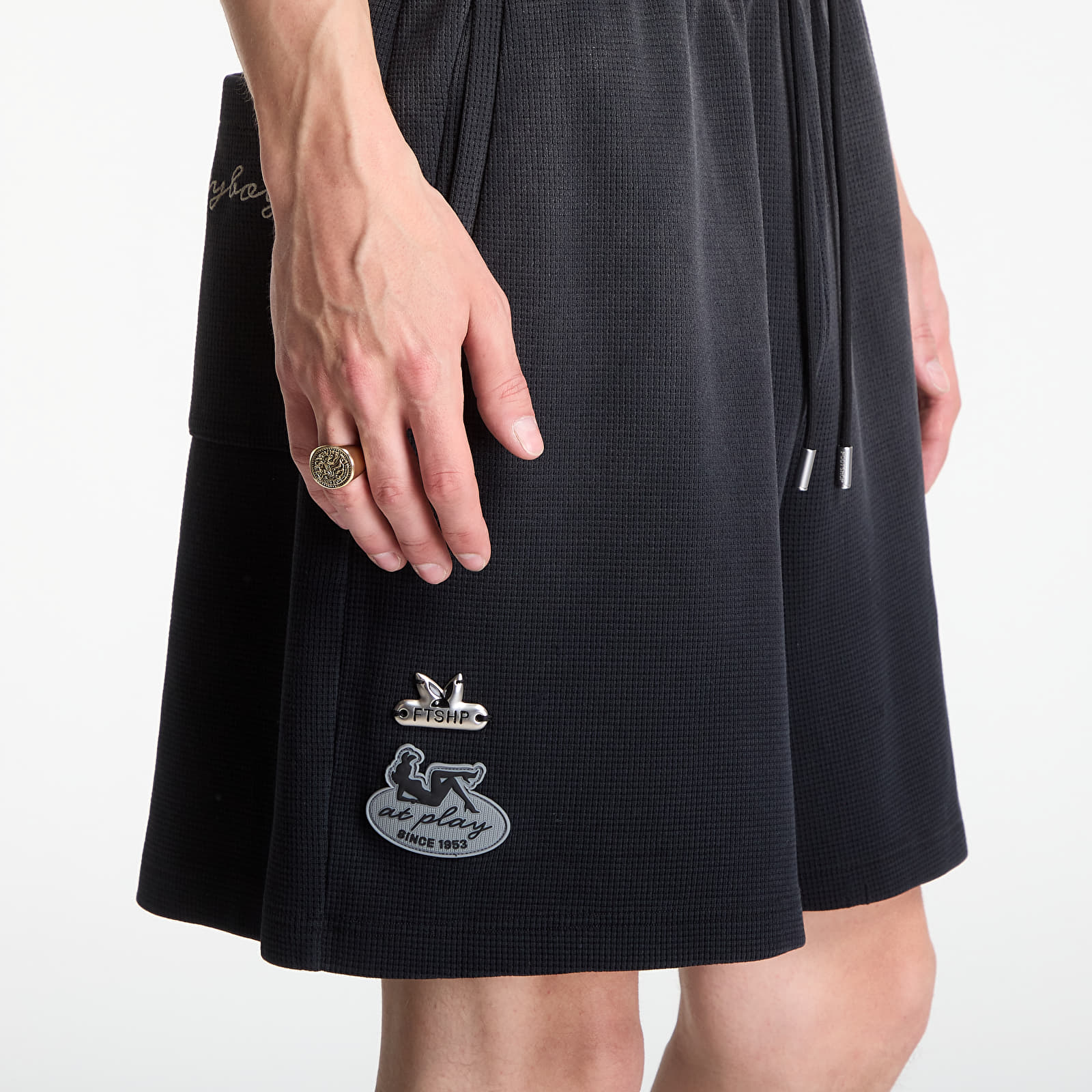 Pantaloncini uomo Playboy x FTSHP Waffle Sweatshorts Dark Grey