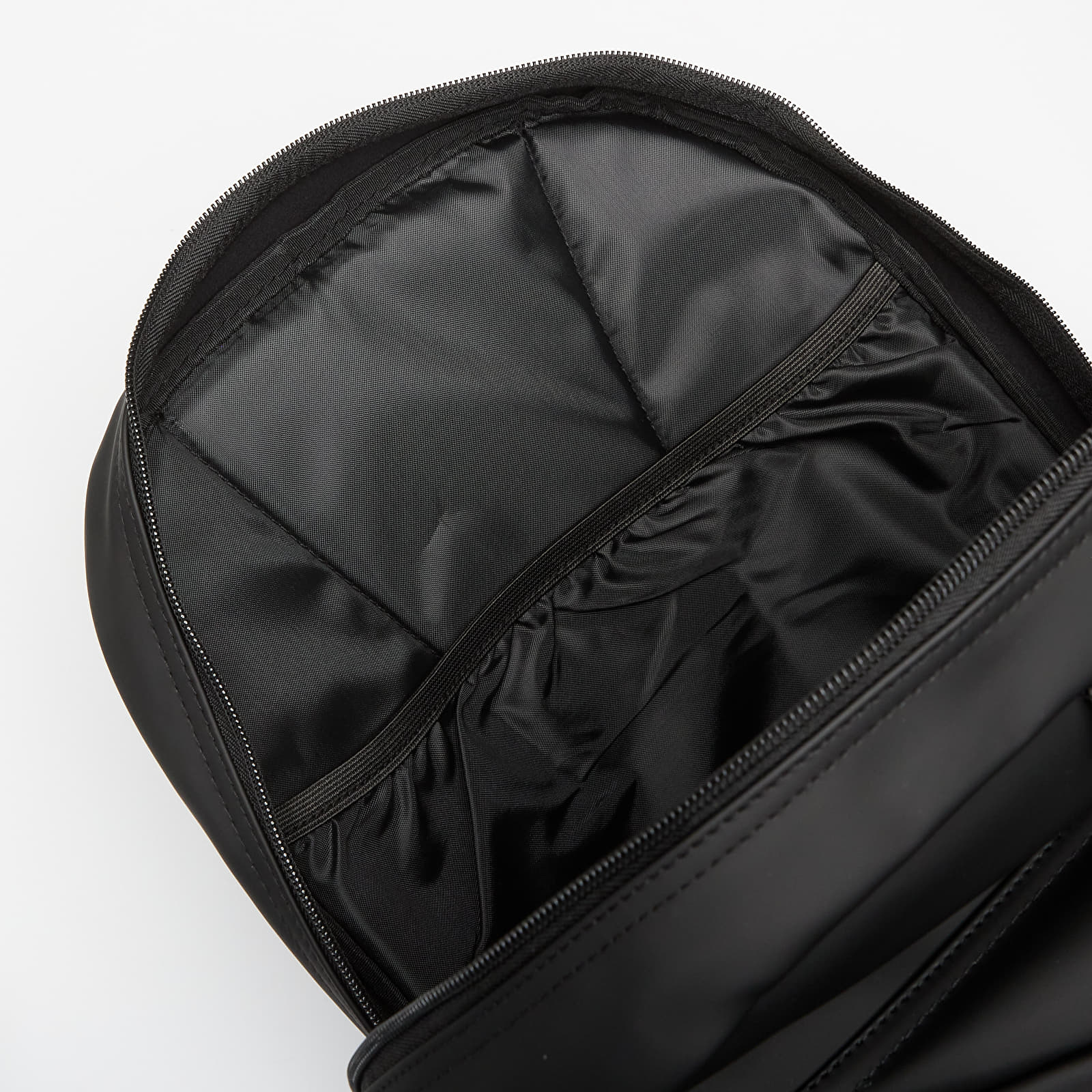 Раници New Era MLB Matte Pu Stadium Backpack New York Yankees Black