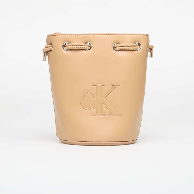 Handbag Calvin Klein Bold Ck Small Bucket Bag Tannin