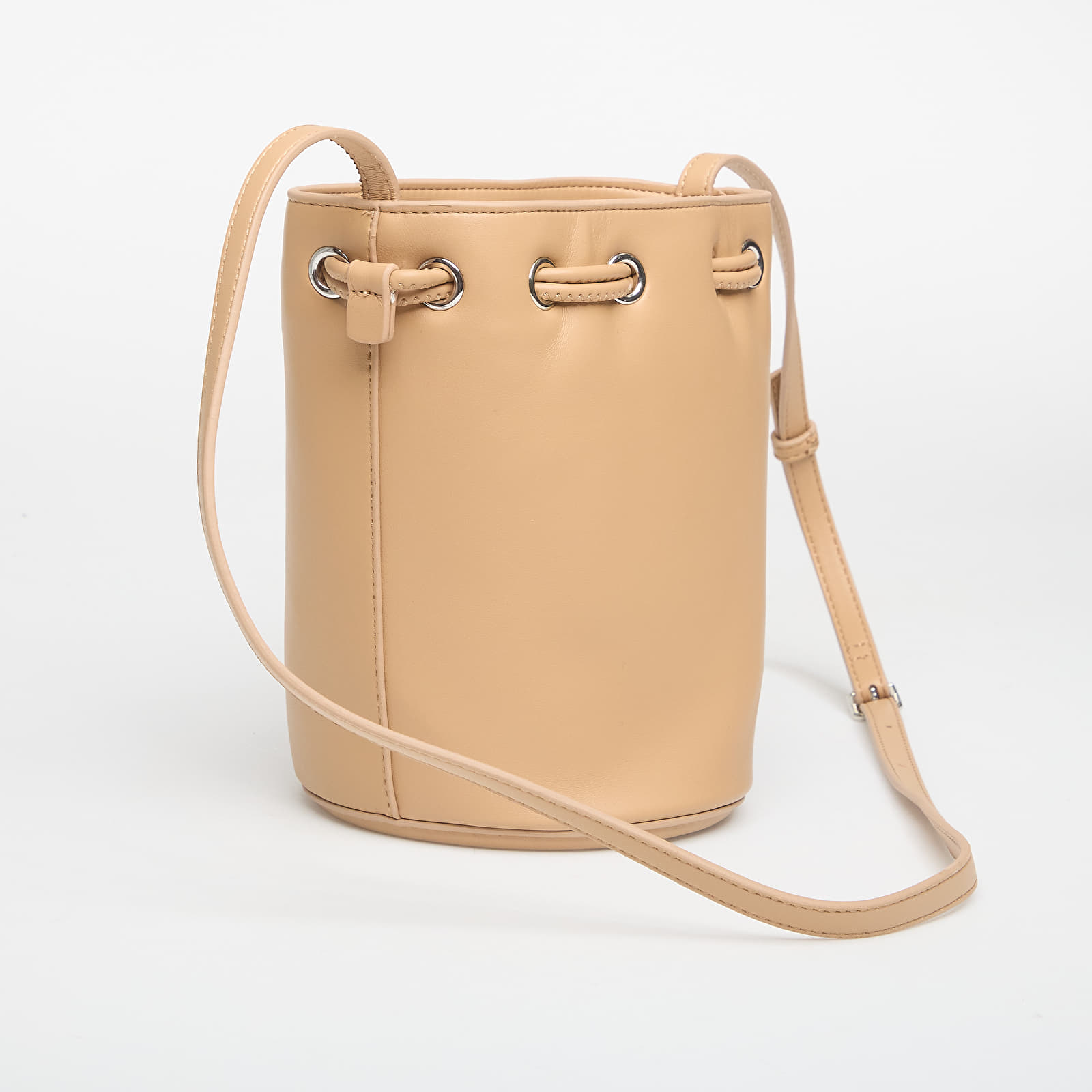 Handbags Calvin Klein Bold Ck Small Bucket Bag Tannin