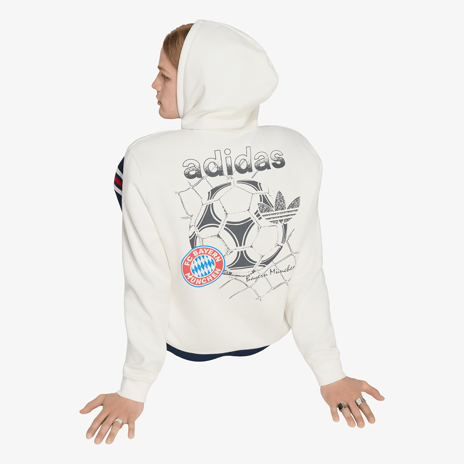 Sweatjacken und Sweatshirts adidas Fcb Og2 Gr Hd Core White