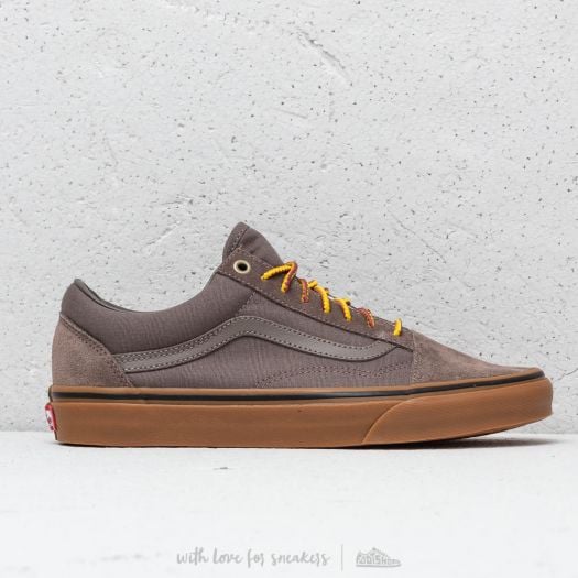 Men s shoes Vans Old Skool Gumsole Falcon Boot Lace Footshop