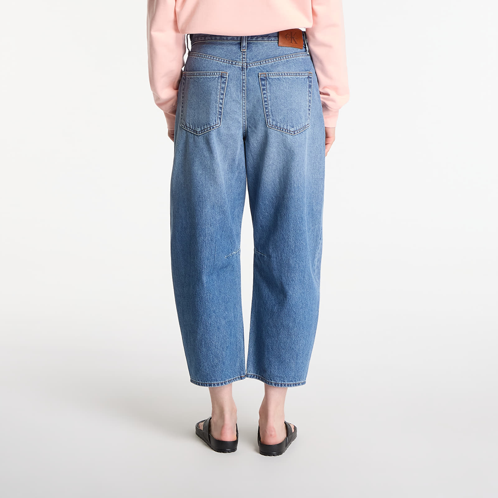 Jeans for kvinner Calvin Klein Jeans Cropped Barrel Jean Tinted Airway