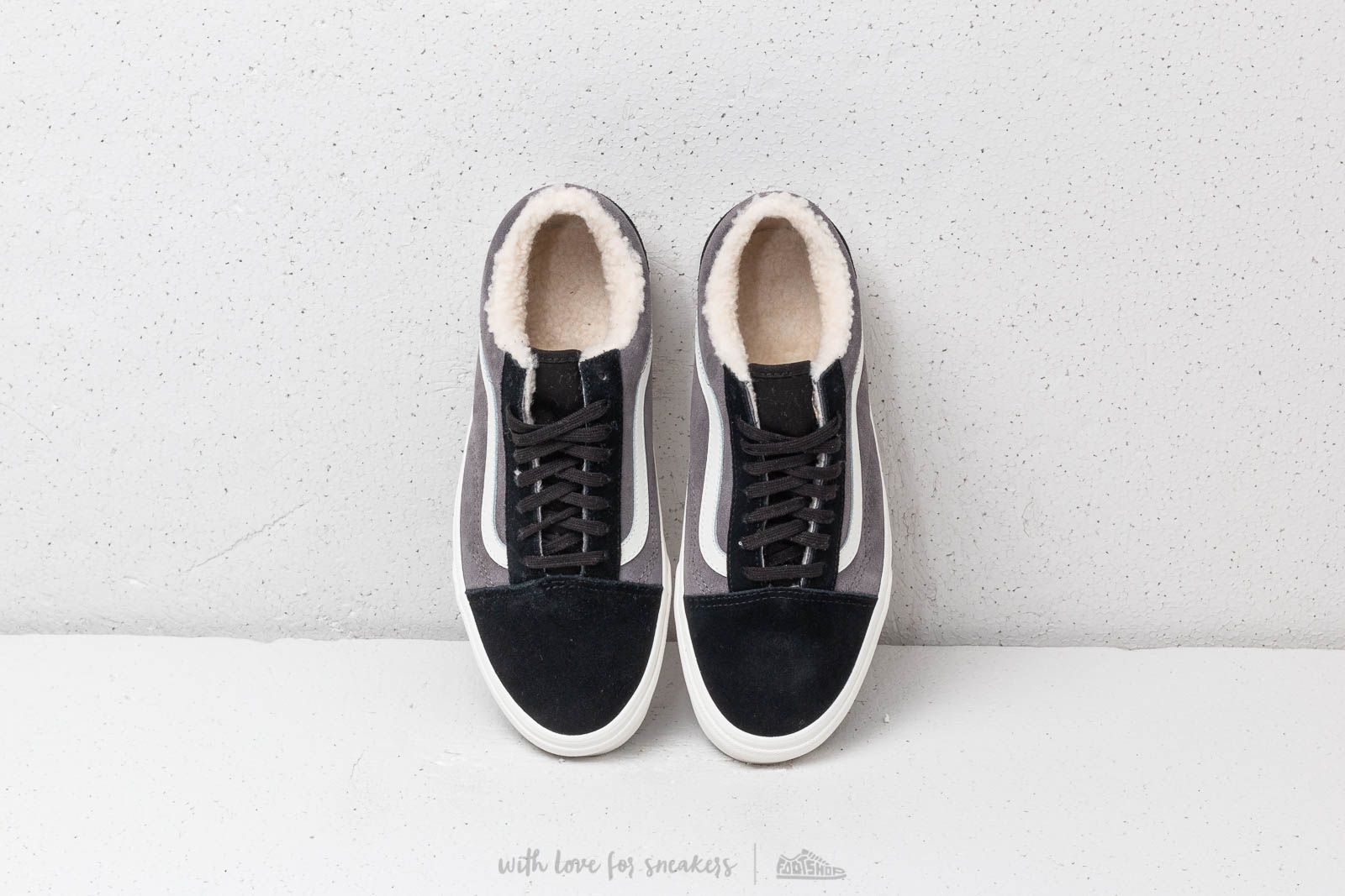 Men s shoes Vans Old Skool Suede Sherpa Black Pewter Footshop