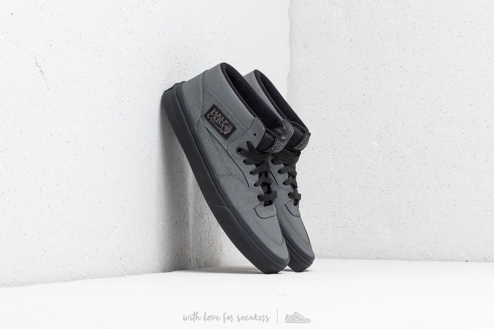 Vans half outlet cab pewter