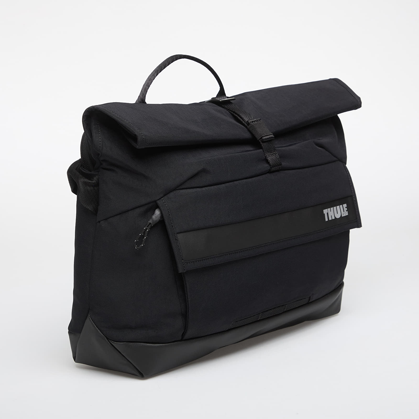 Umhängetaschen Thule Paramount Crossbody 14L Black