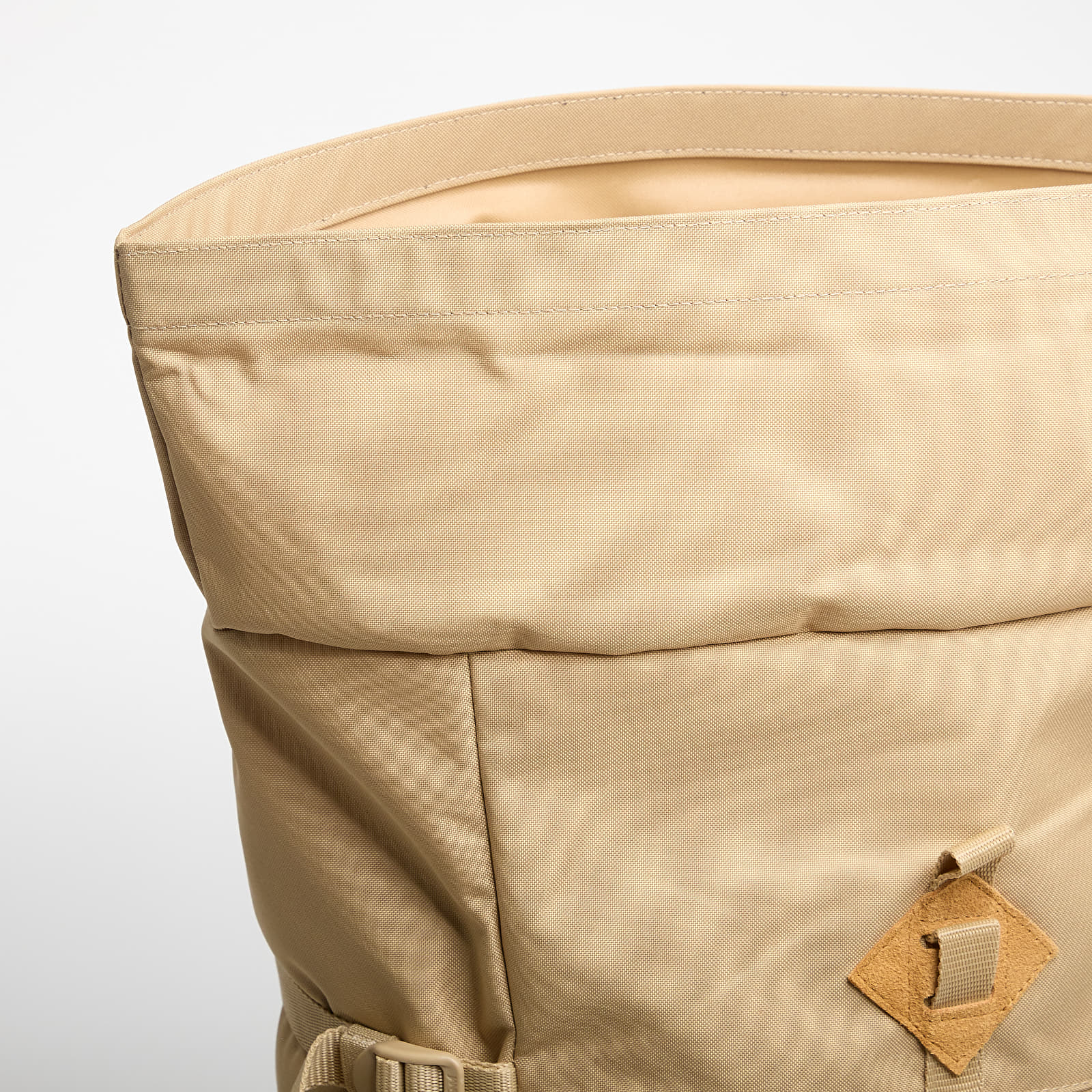 Kuprinės JanSport Hatchet Rolltop Travertine