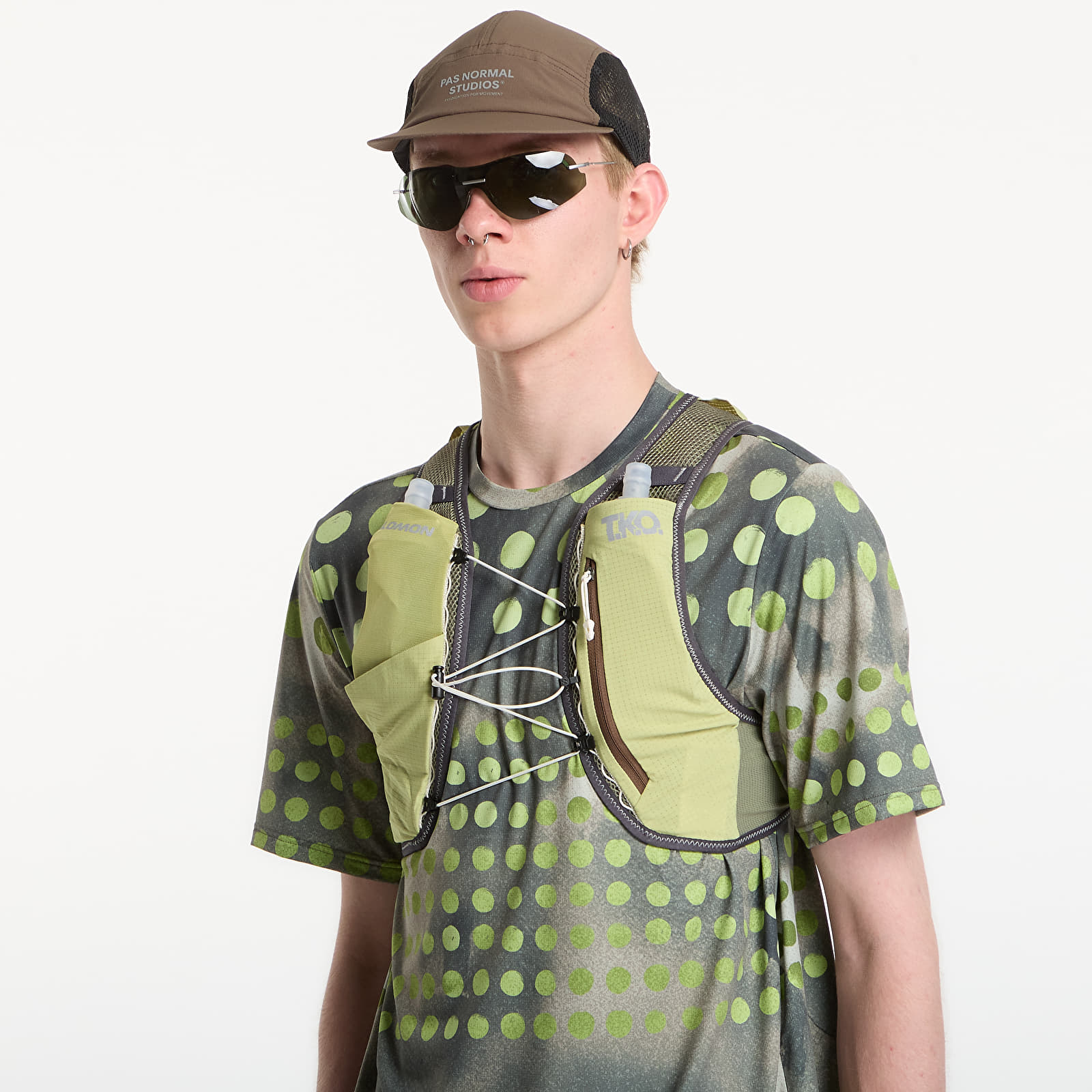 Västar Pas Normal Studios x Salomon Race Skin 2 T.K.O. Moss Green