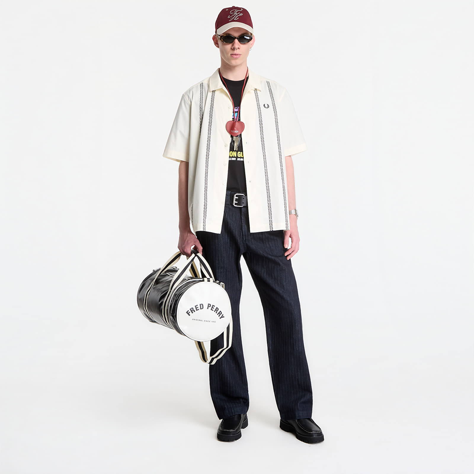Skjorter Fred Perry Placement Print Revere Shirt Ecru
