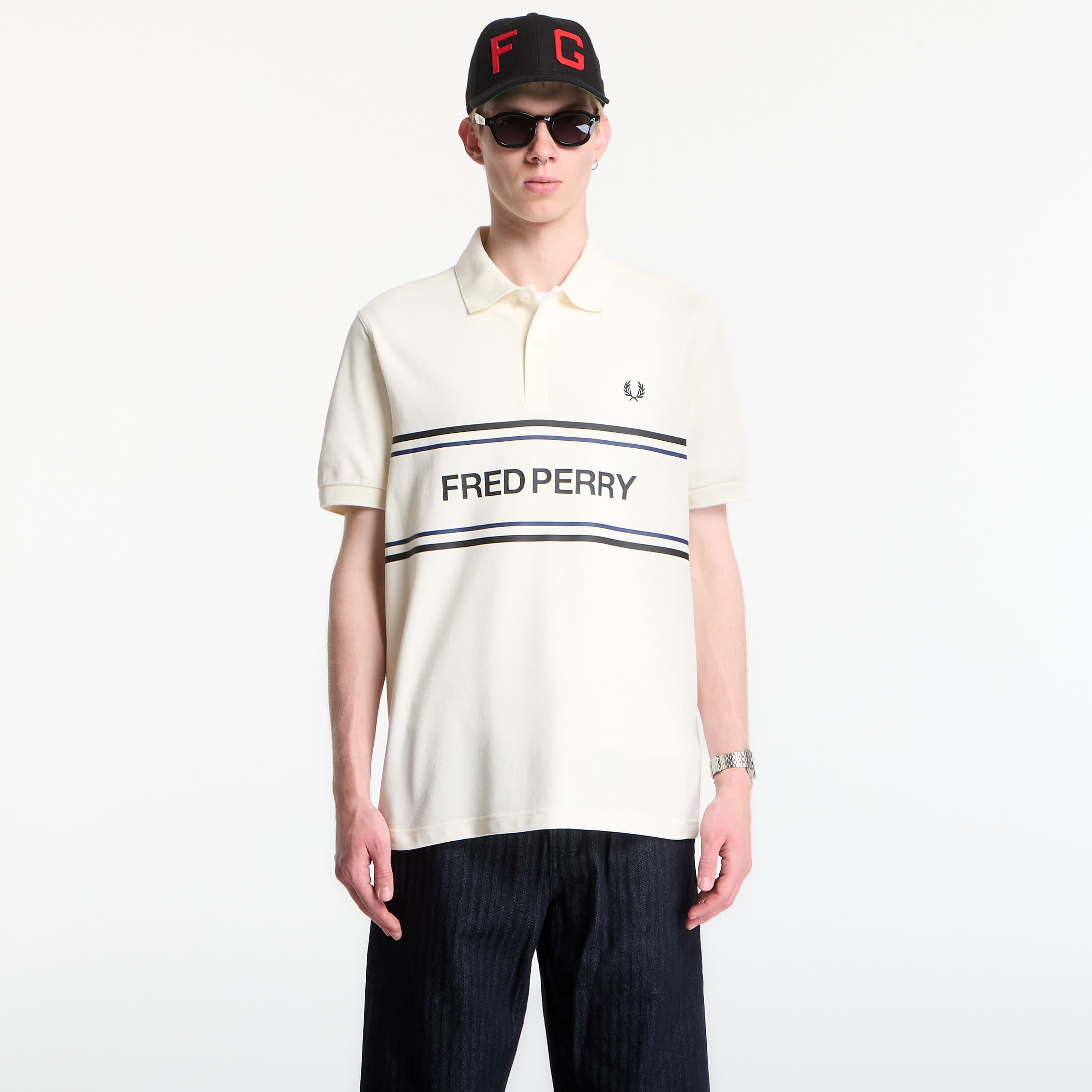 Magietta Fred Perry Fred Perry Graphic Poo Shirt Ecru