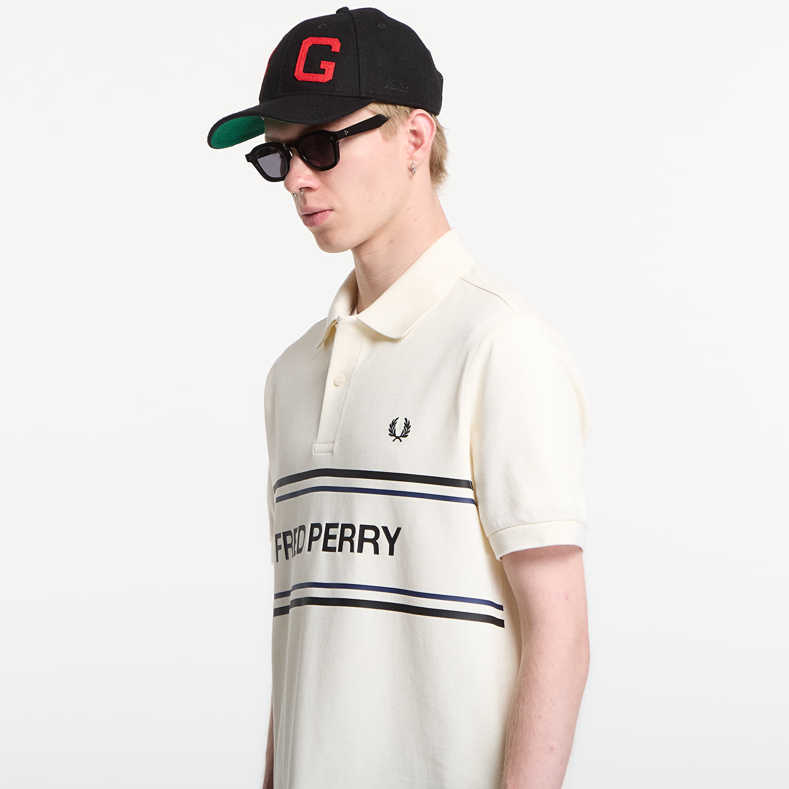 T-shirts Fred Perry Fred Perry Graphic Polo Shirt Ecru