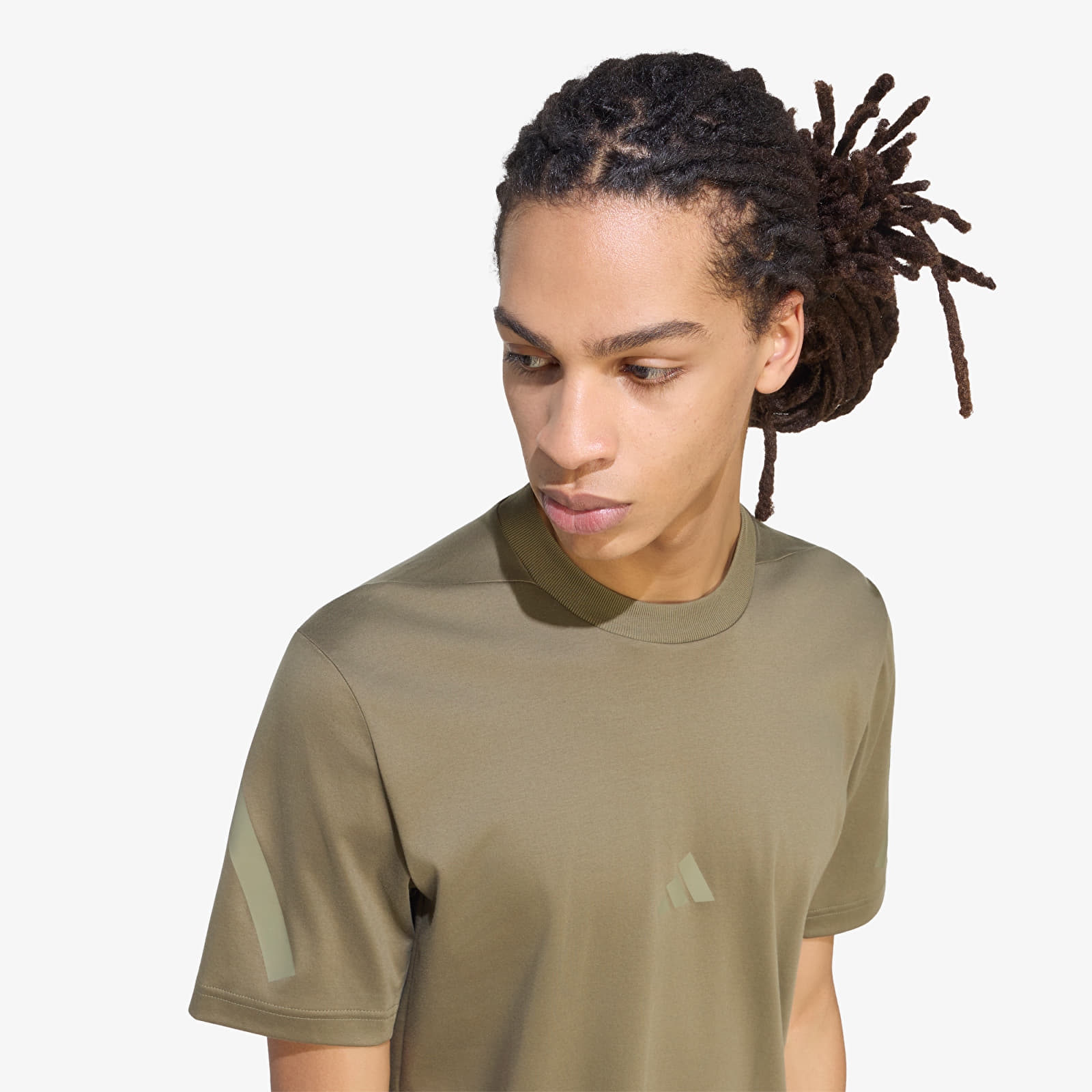 T-skjorter adidas Z.N.E. T-Shirt Olive Strata
