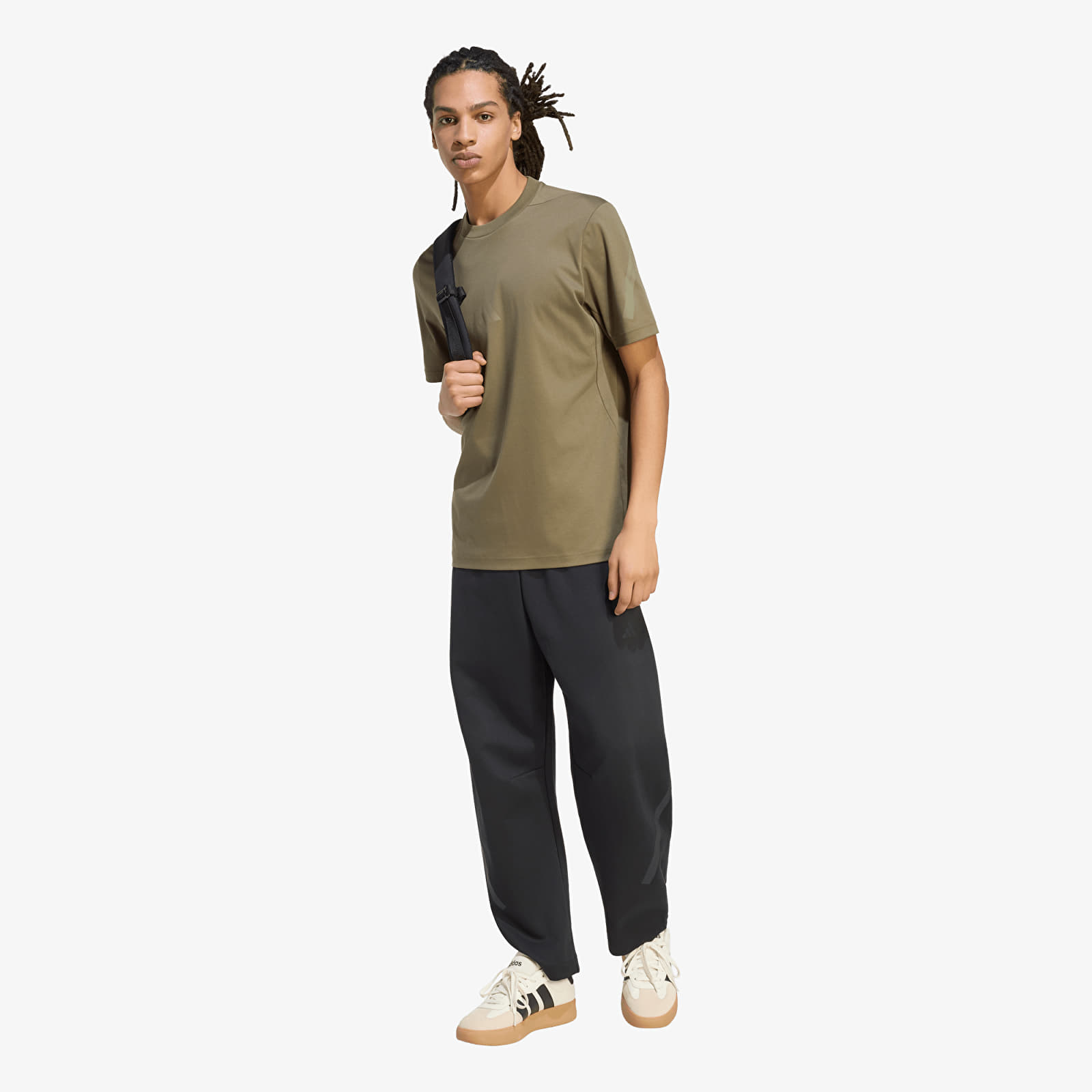 T-skjorter adidas Z.N.E. T-Shirt Olive Strata