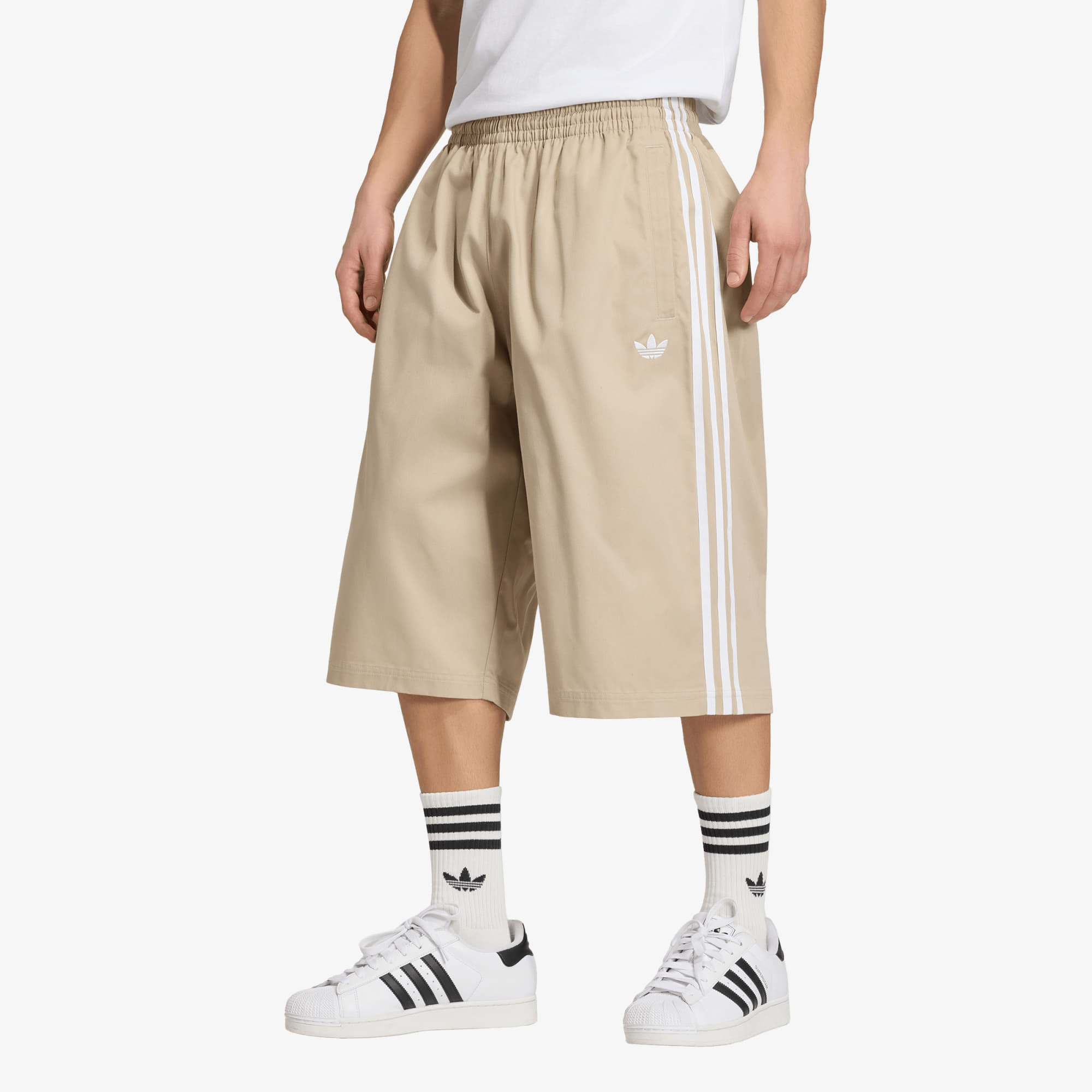 Къси панталони adidas Twill Shrt Khaki Three L