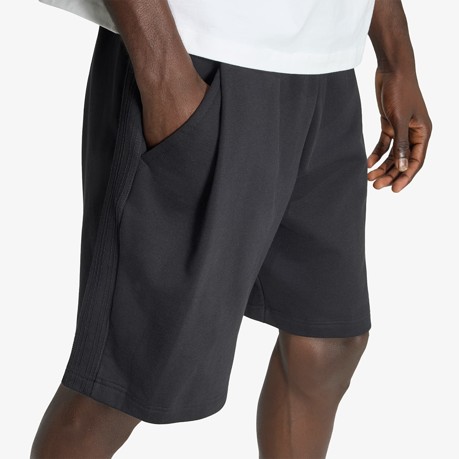 Къси панталони adidas P Ess Sho Black