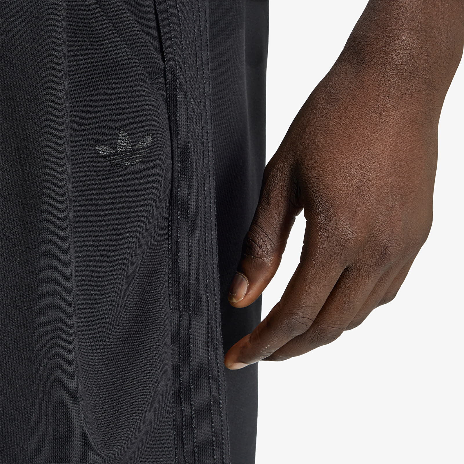 Къси панталони adidas P Ess Sho Black