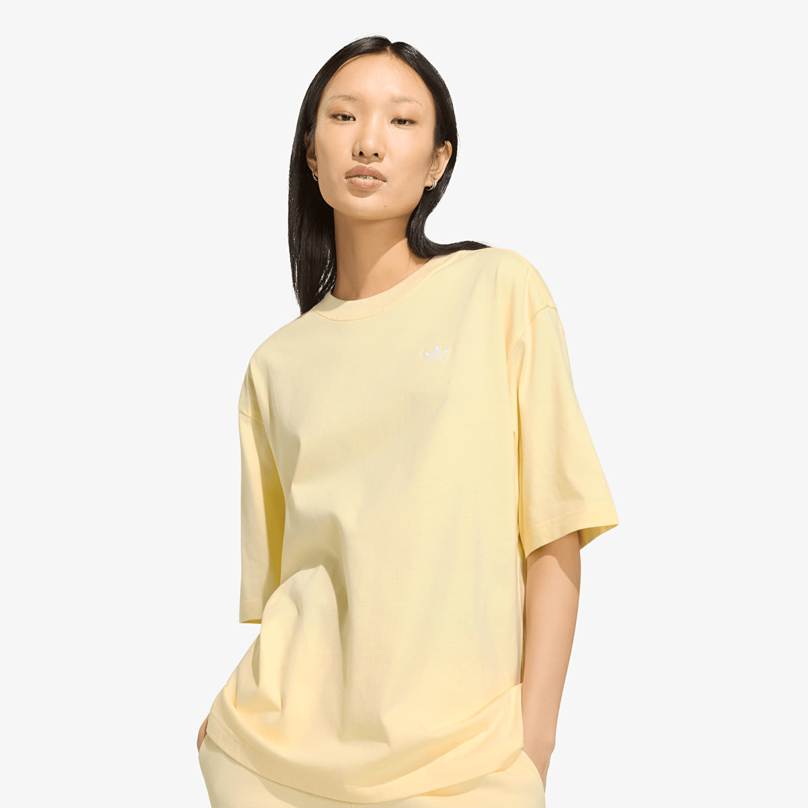 T-Shirts adidas Ess Tee Os Warm Vanilla