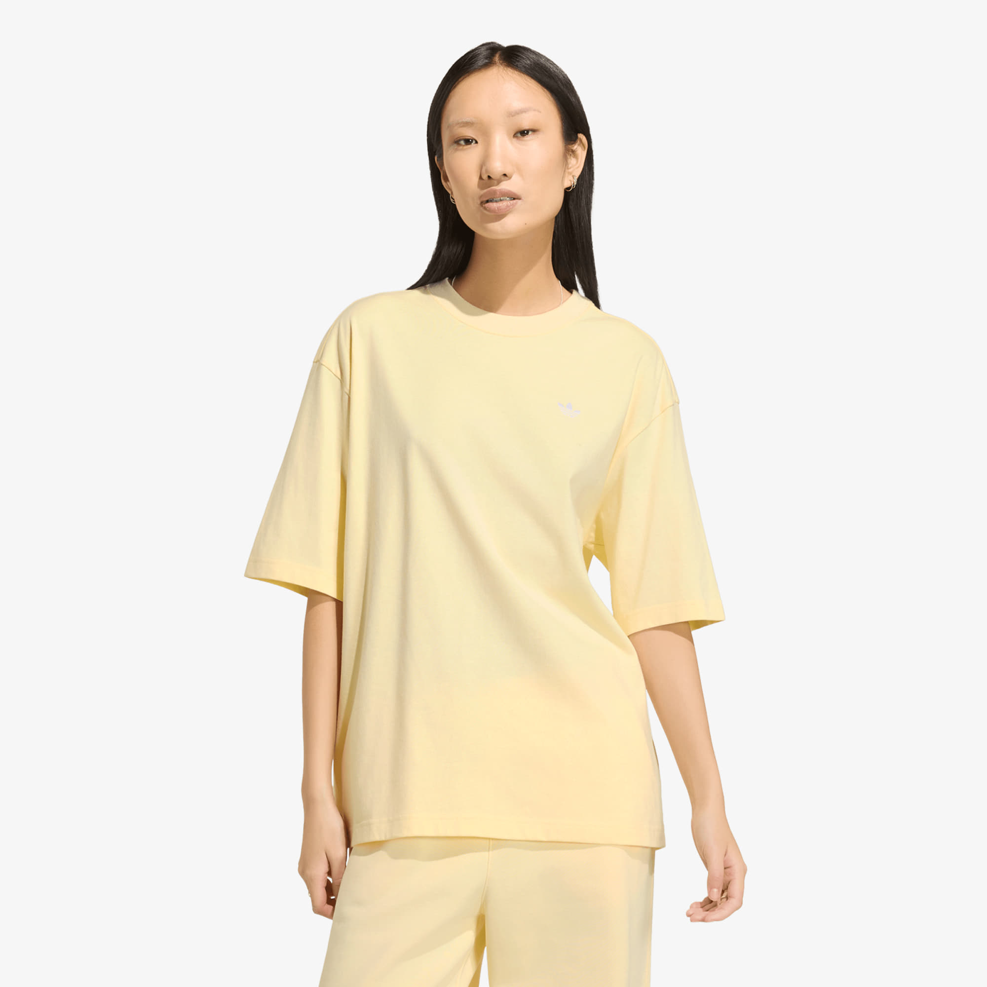 Тениска adidas Ess Tee Os Warm Vanilla XS