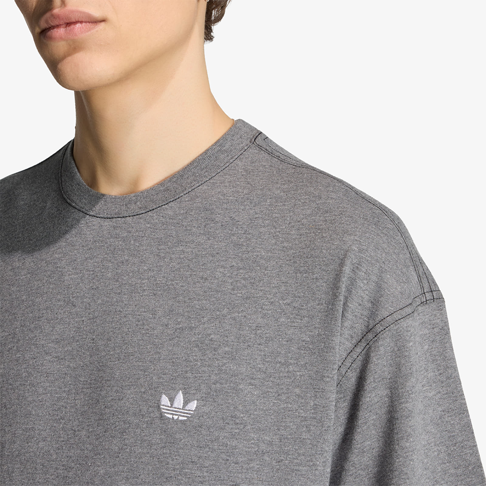 T-shirts adidas Ess Tee Grey Four Mel