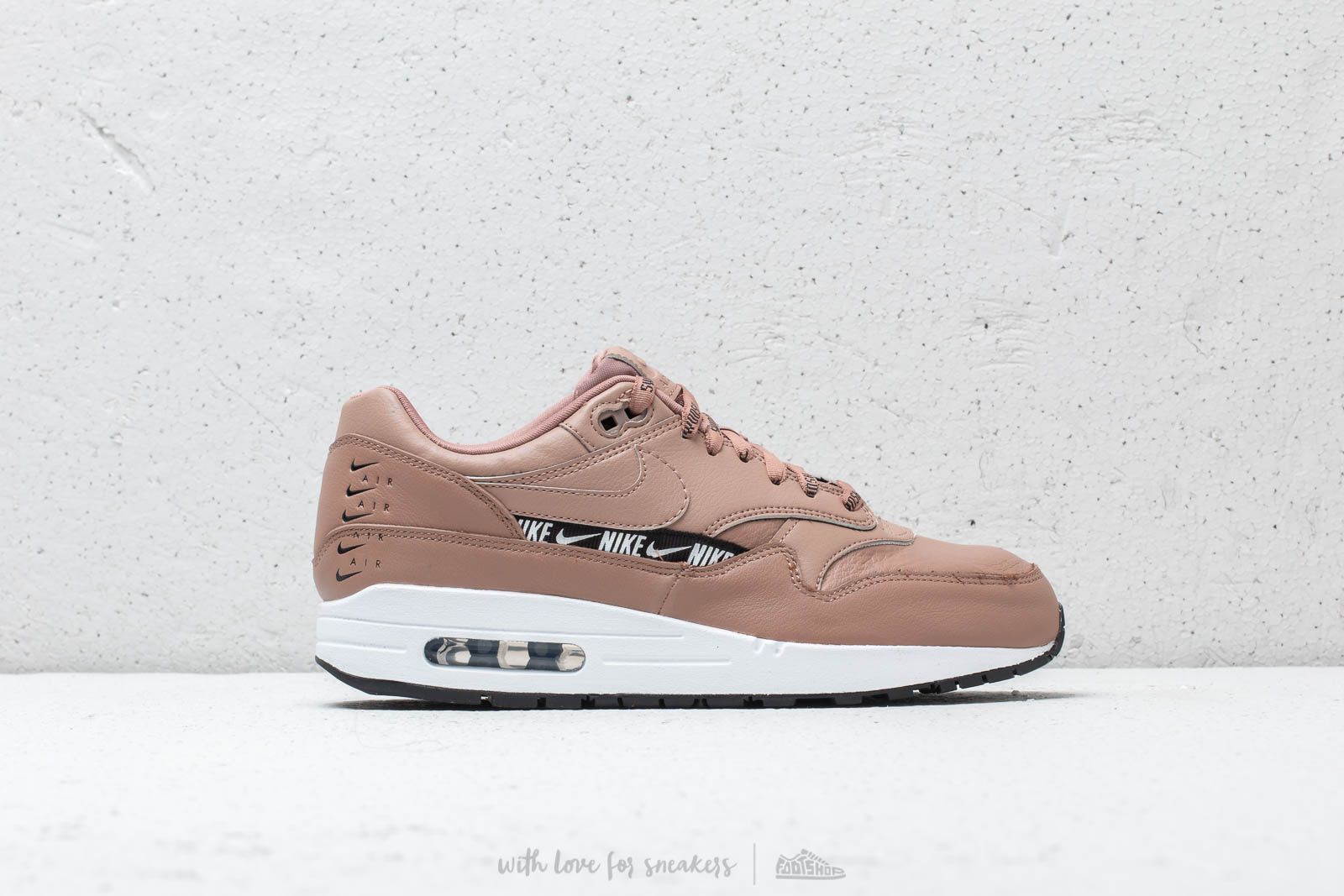 Nike women's air max 1 se desert dust/black-white online