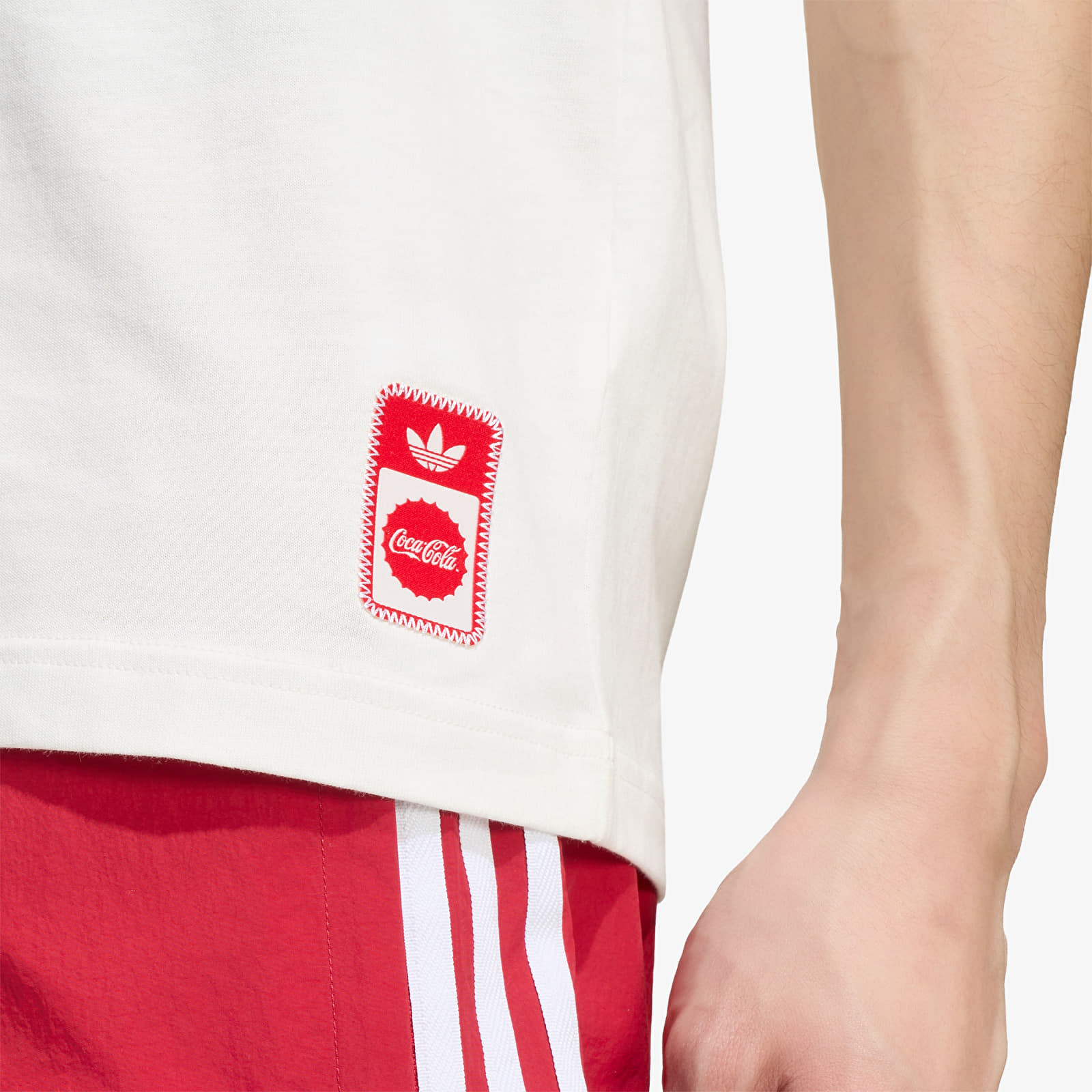 T-shirts  adidas x Coca Cola Classic Sport Cali Tee White