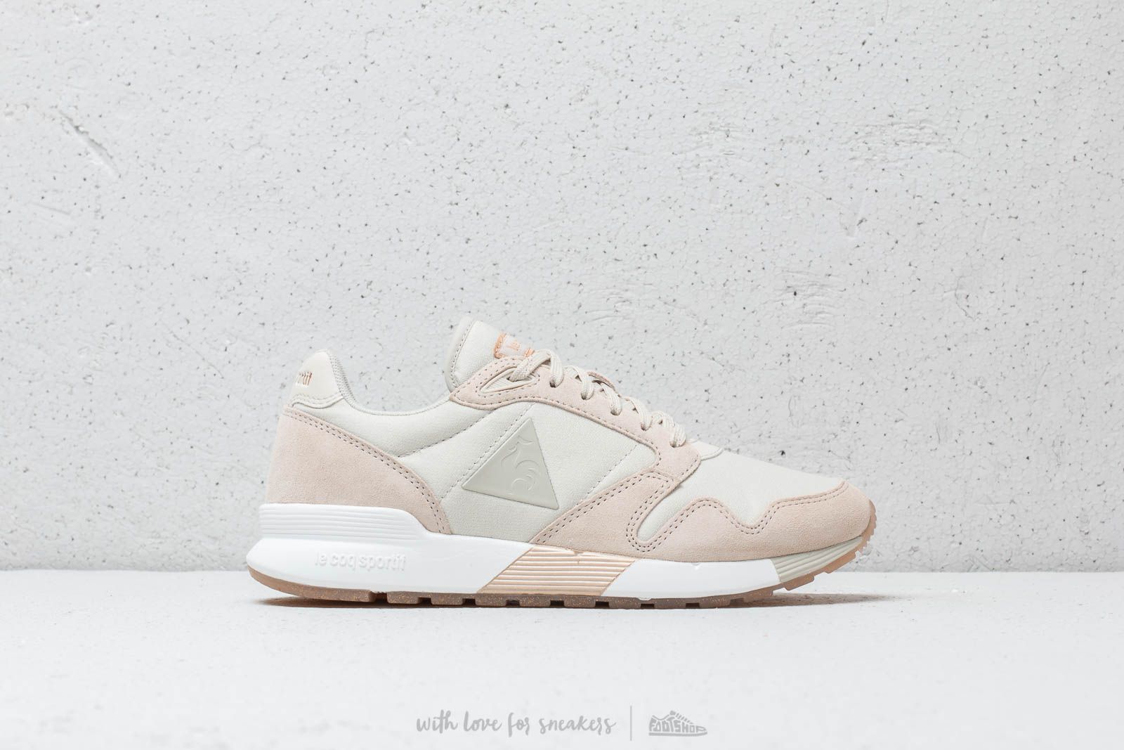 Women s shoes Le Coq Sortif Omega X W Metallic Turtle Dove Rose Gold Footshop