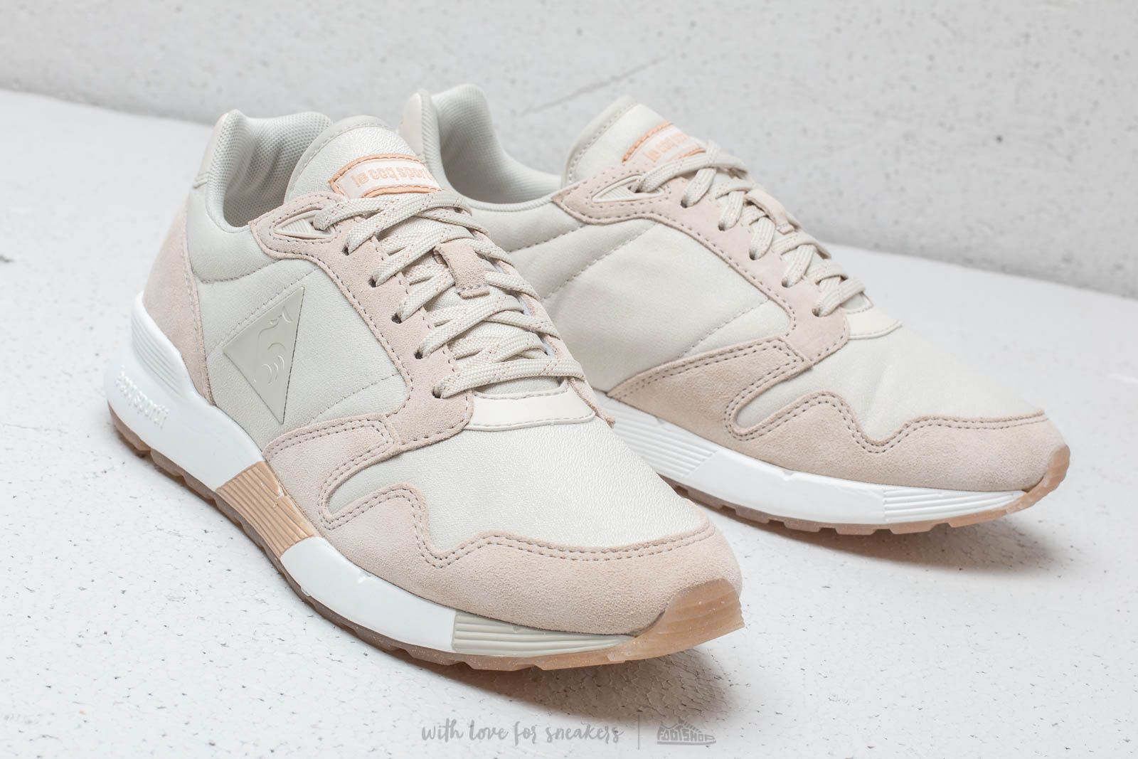 Omega x deals w metallic