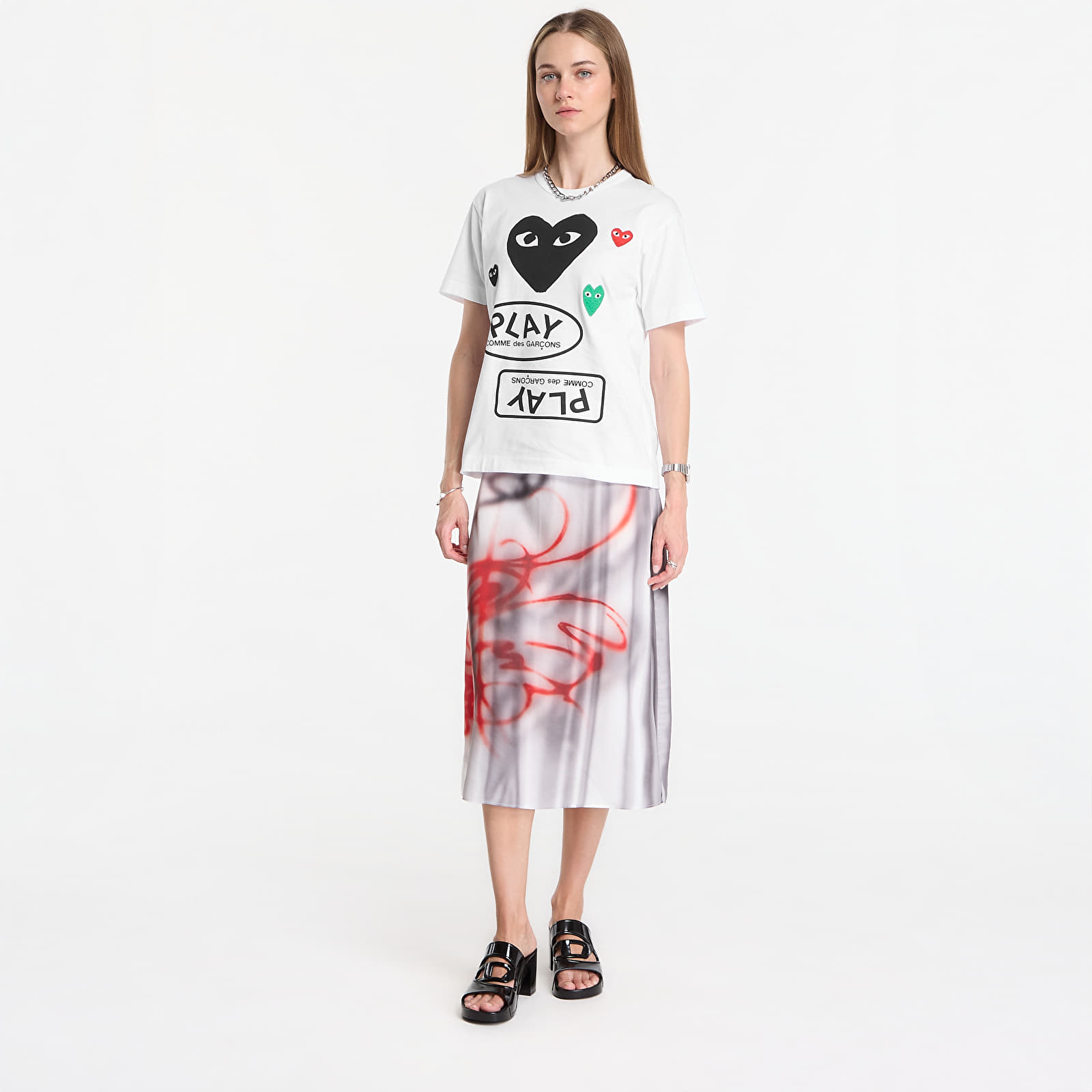 T-Shirts Comme des Garçons PLAY T-Shirt Red Black Green Emblem Knit UNISEX White
