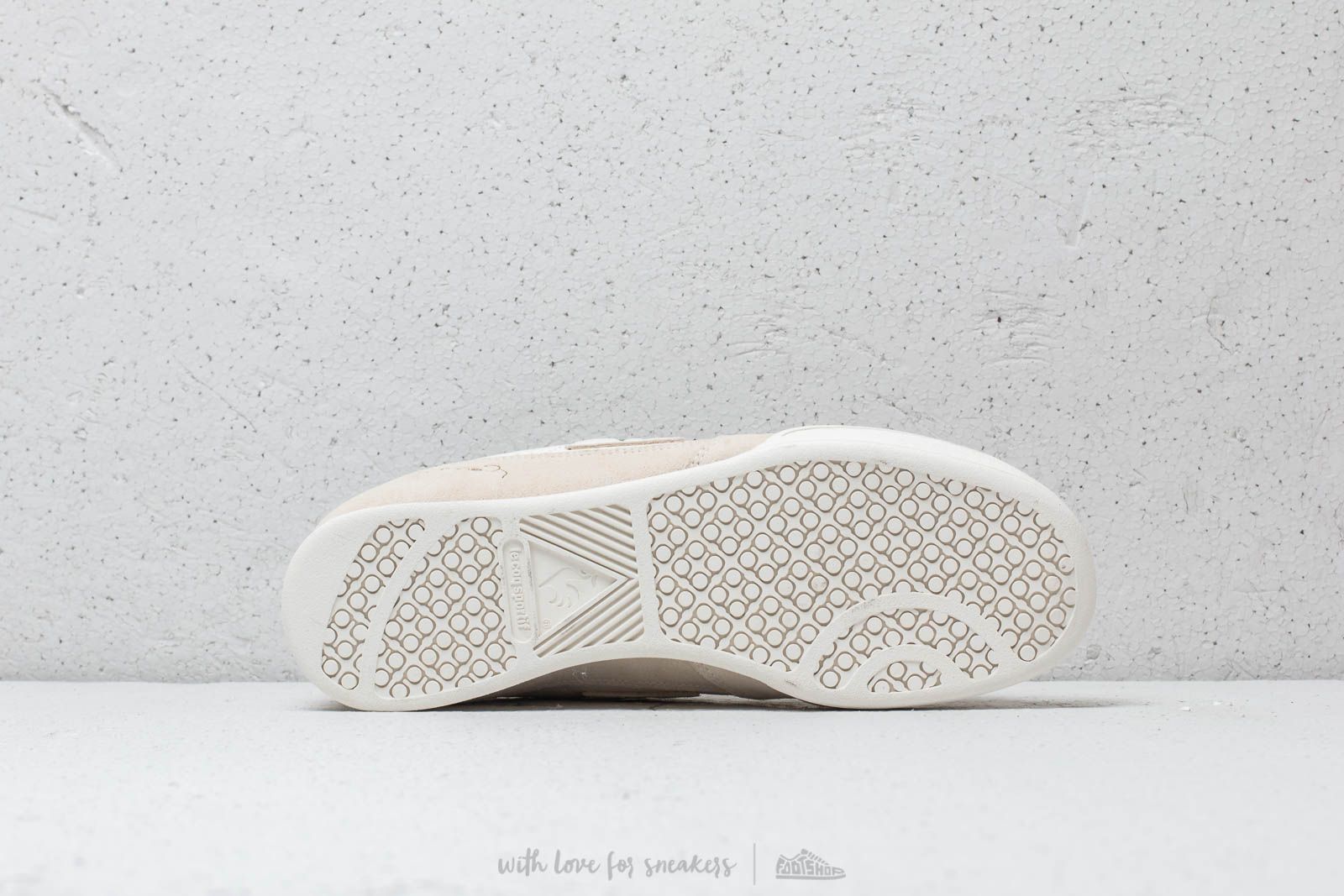 Men s shoes Le Coq Sportif Noah Club 1991 Marshmallow Footshop
