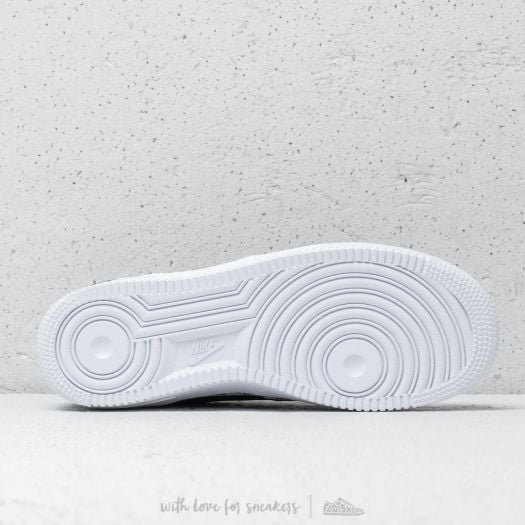 Nike air force 1 07 se prm white hotsell
