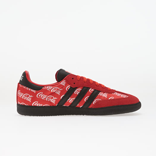 Coca-Cola スニーカー レッド/ブラック adidas x Coca Cola Samba OG Red/ Core Black/ Cloud White | Footshop