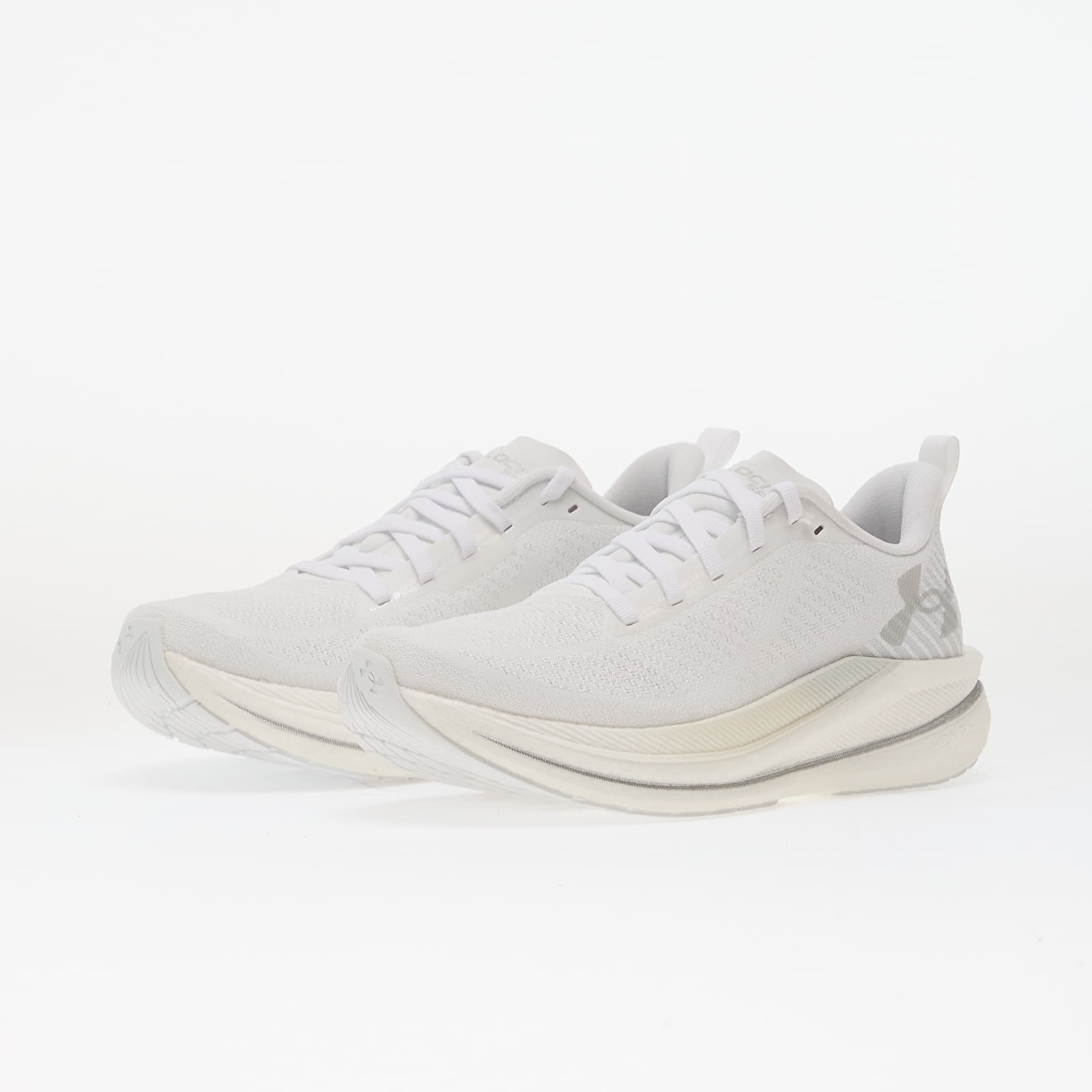 Ανδρικά παπούτσια Under Armour W Velociti Spd White/ Halo Gray/ Mod Gray