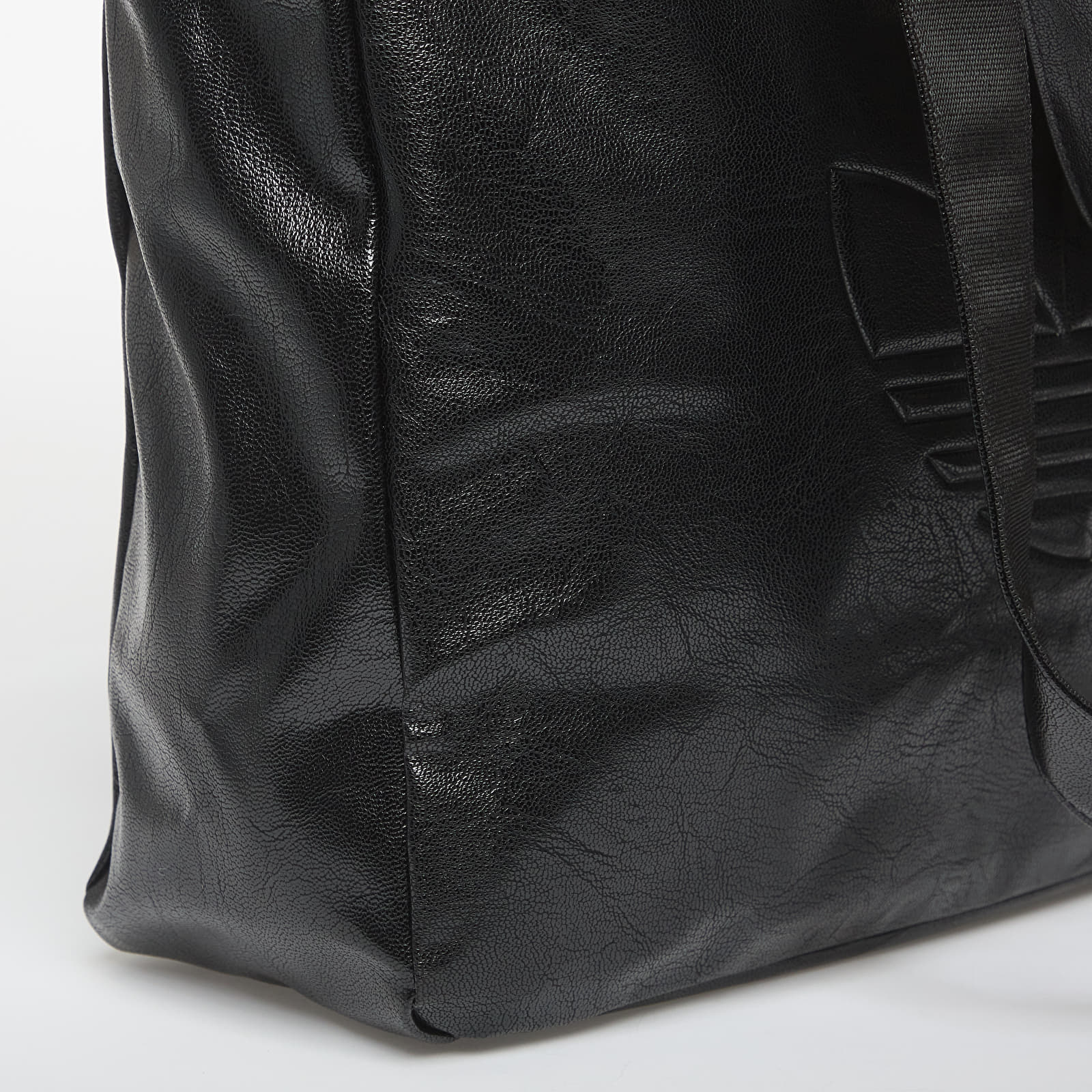 Crossbody чанти adidas Shopper Metallic Pu Bag Black