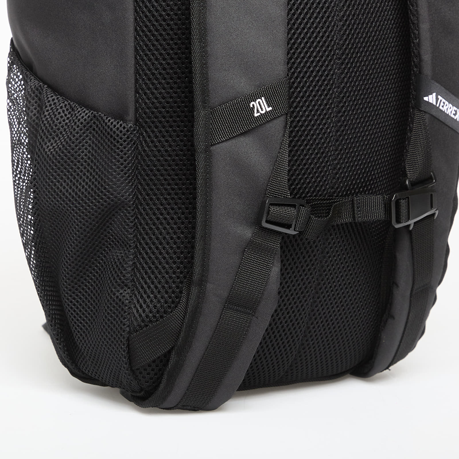 Rucksäcke adidas Terrex Multi Essentials Backpack 20L Carbon