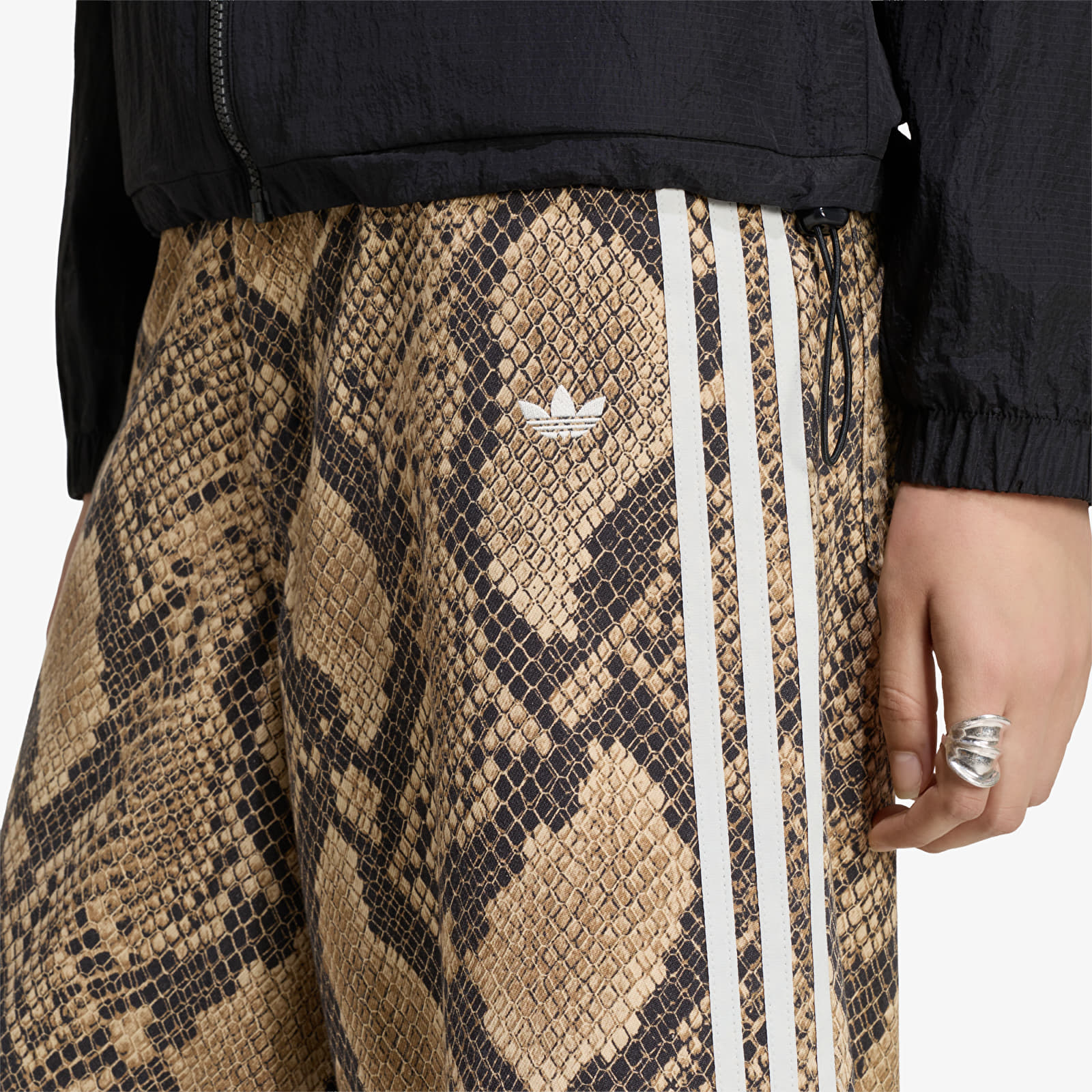 Shorts adidas Snake Print Denim Bermuda Shorts Linen/ Magic Beige