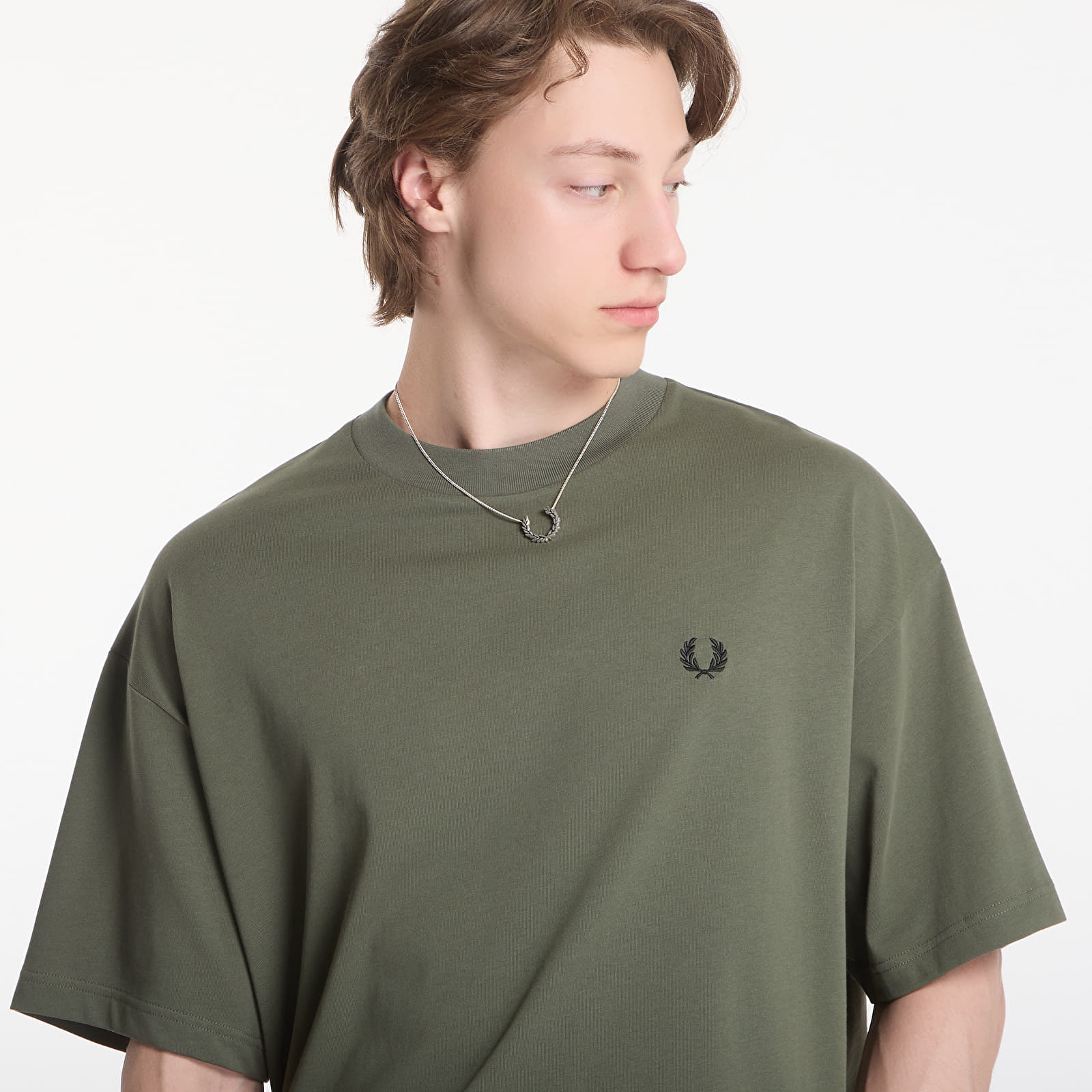 Men's T-shirts Fred Perry Back Vertical Graphic T-Shirt Green