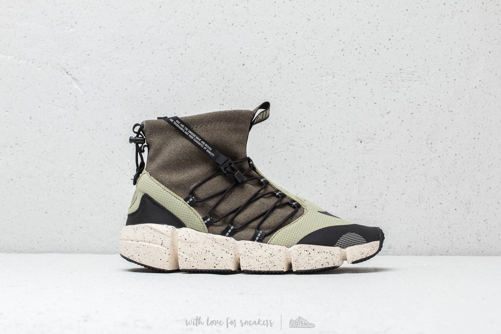 Nike footscape mid utility hot sale