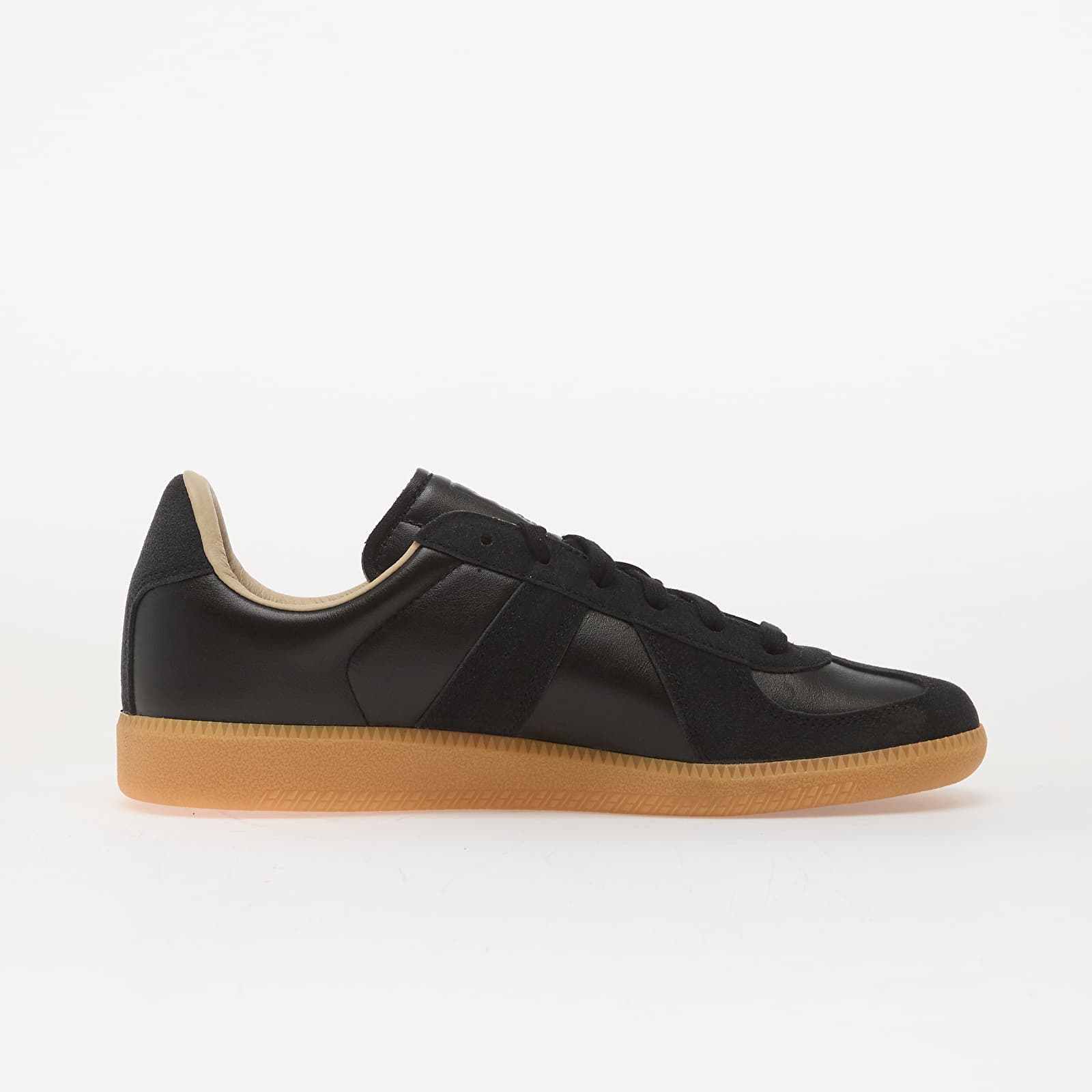 Men's shoes adidas Bw Army Core Black/ Core Black/ Gum10