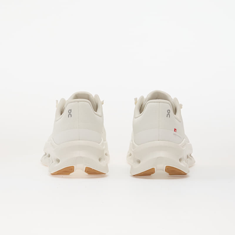Women's shoes On W Cloudtilt White/ Ivory (3WE10050924) | Footshop