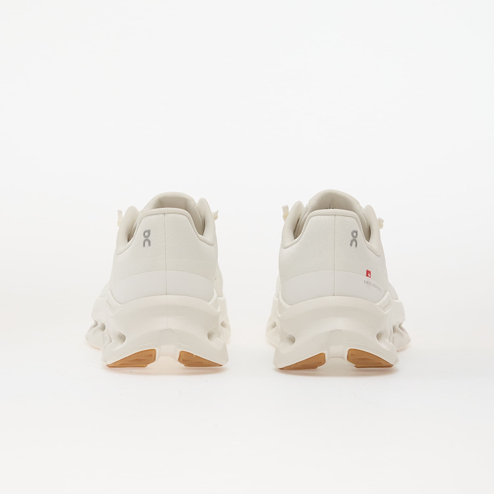 Buty damskie On W Cloudtilt White/ Ivory
