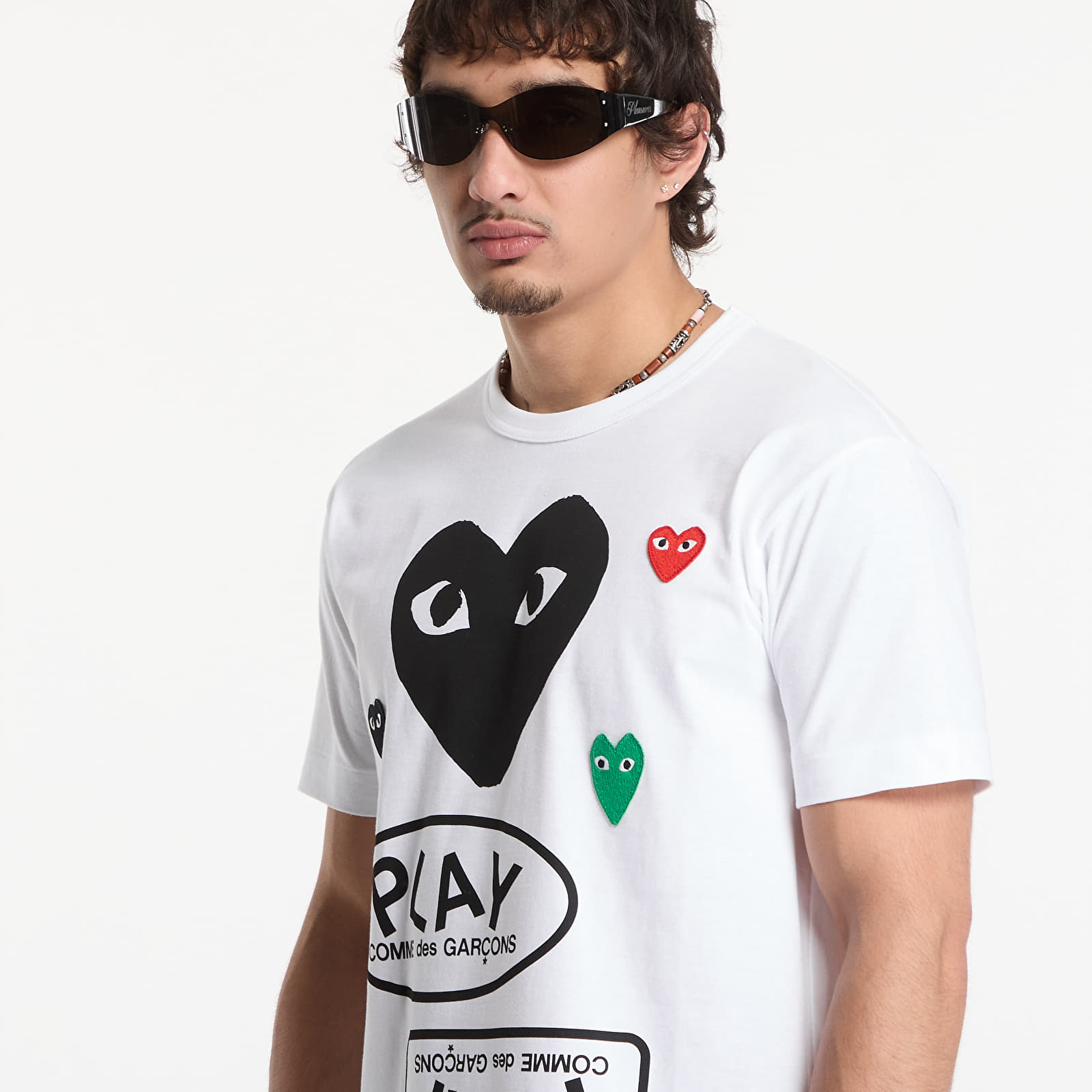 T-Shirts Comme des Garçons PLAY T-Shirt Red Black Green Emblem Knit UNISEX White