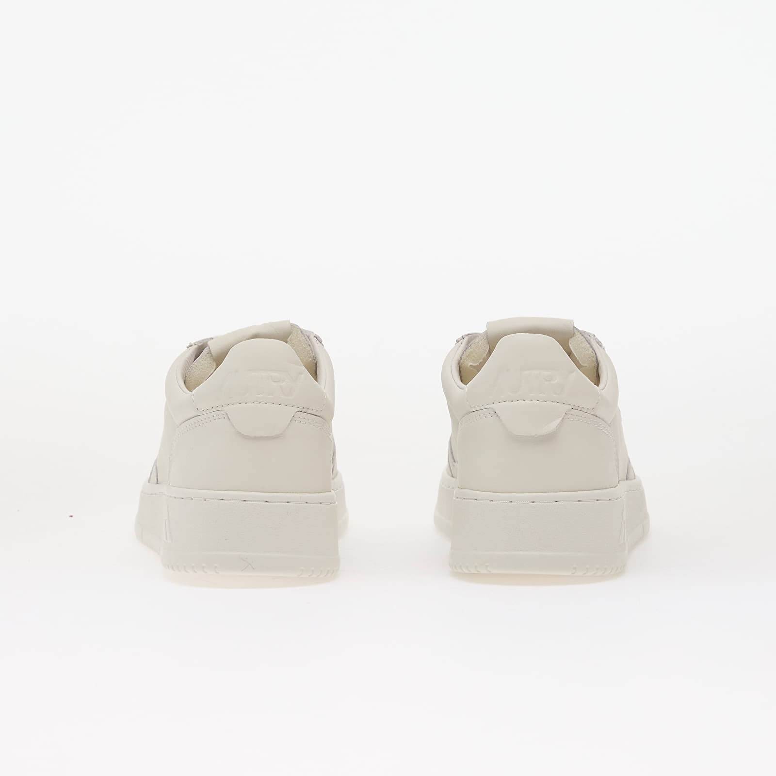 Încălțăminte și sneakerși pentru bărbați Autry Medalist Low Man White