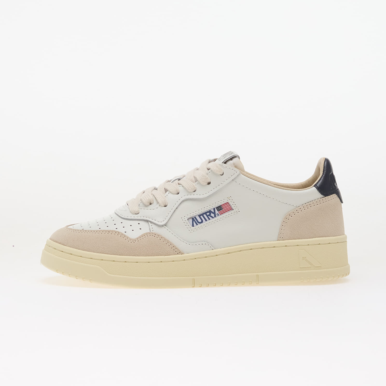 Încălțăminte și sneakerși pentru bărbați Autry Medalist Low Man White/ Blue Leather