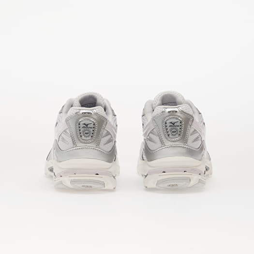 Mizuno WAVE RIDER 10 