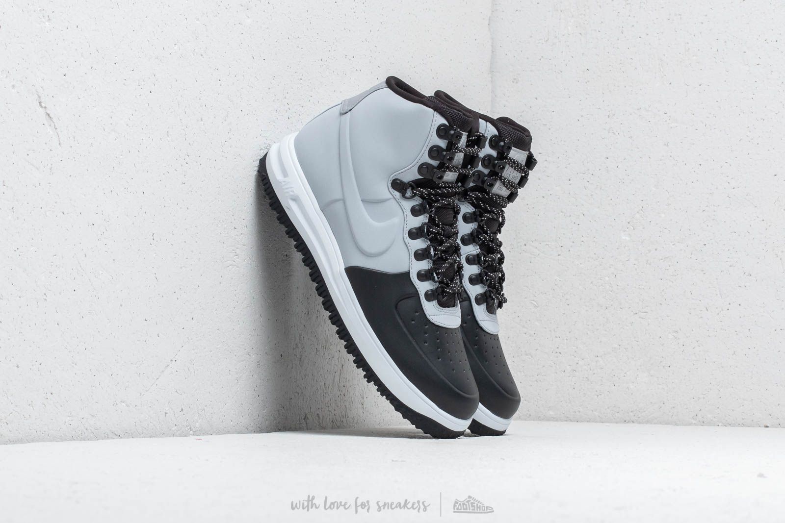Men s shoes Nike Lunar Force 1 Duckboot 18 Black Wolf Grey Pure Platinum Footshop