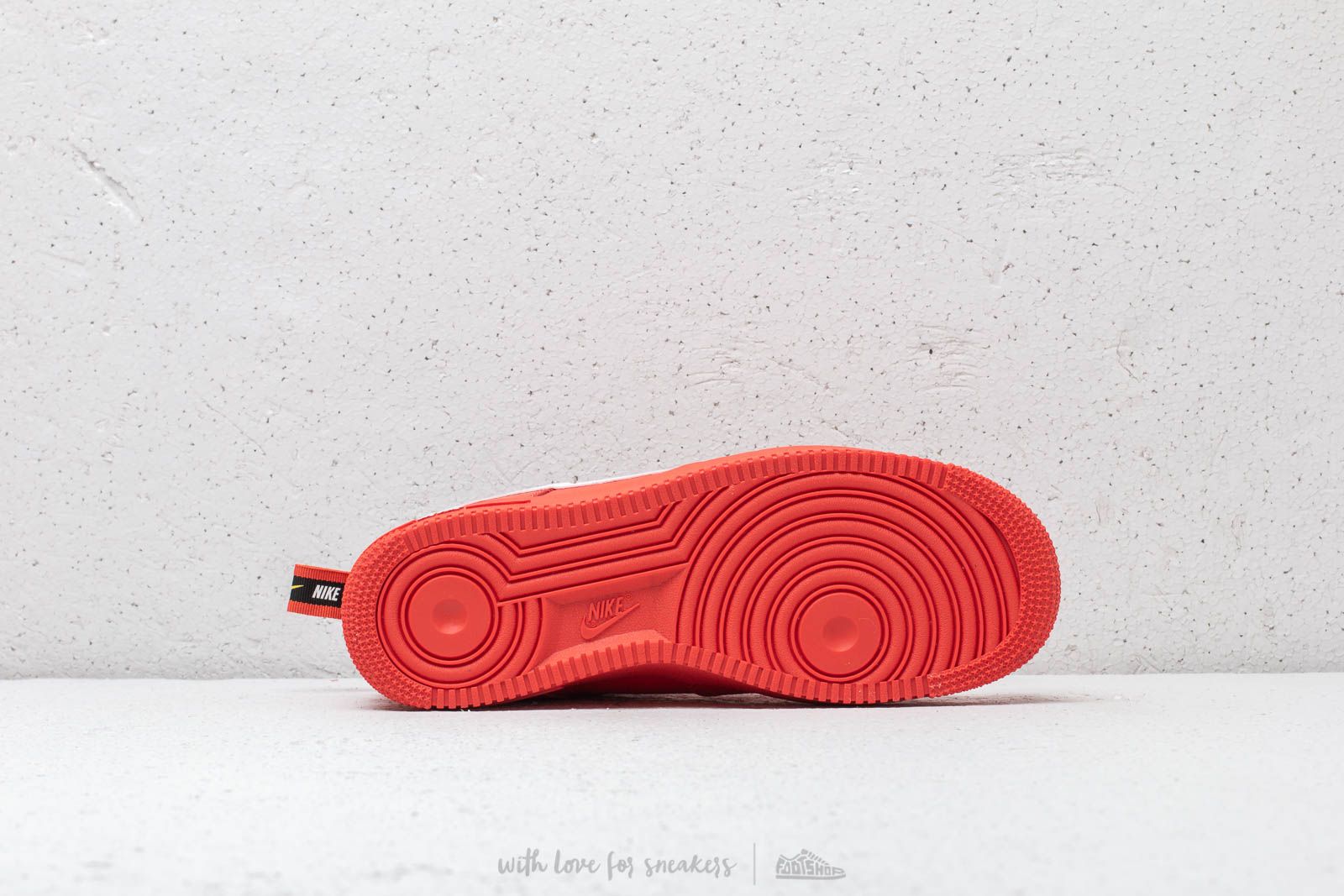 Férfi cipők Nike Air Force 1 '07 LV 8 Utility Team Orange/ White-Black