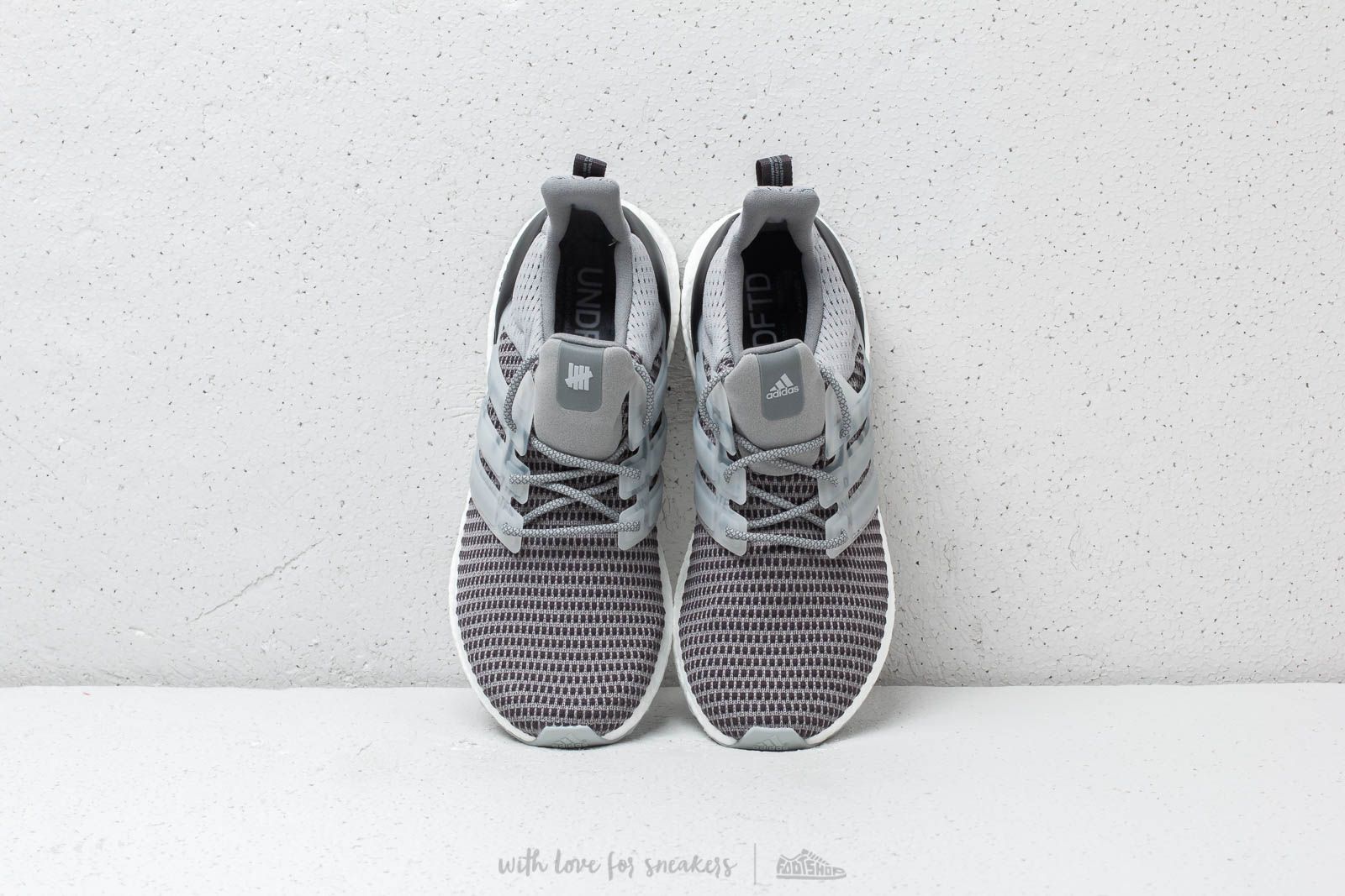 Undefeated ultra boost clear onix online